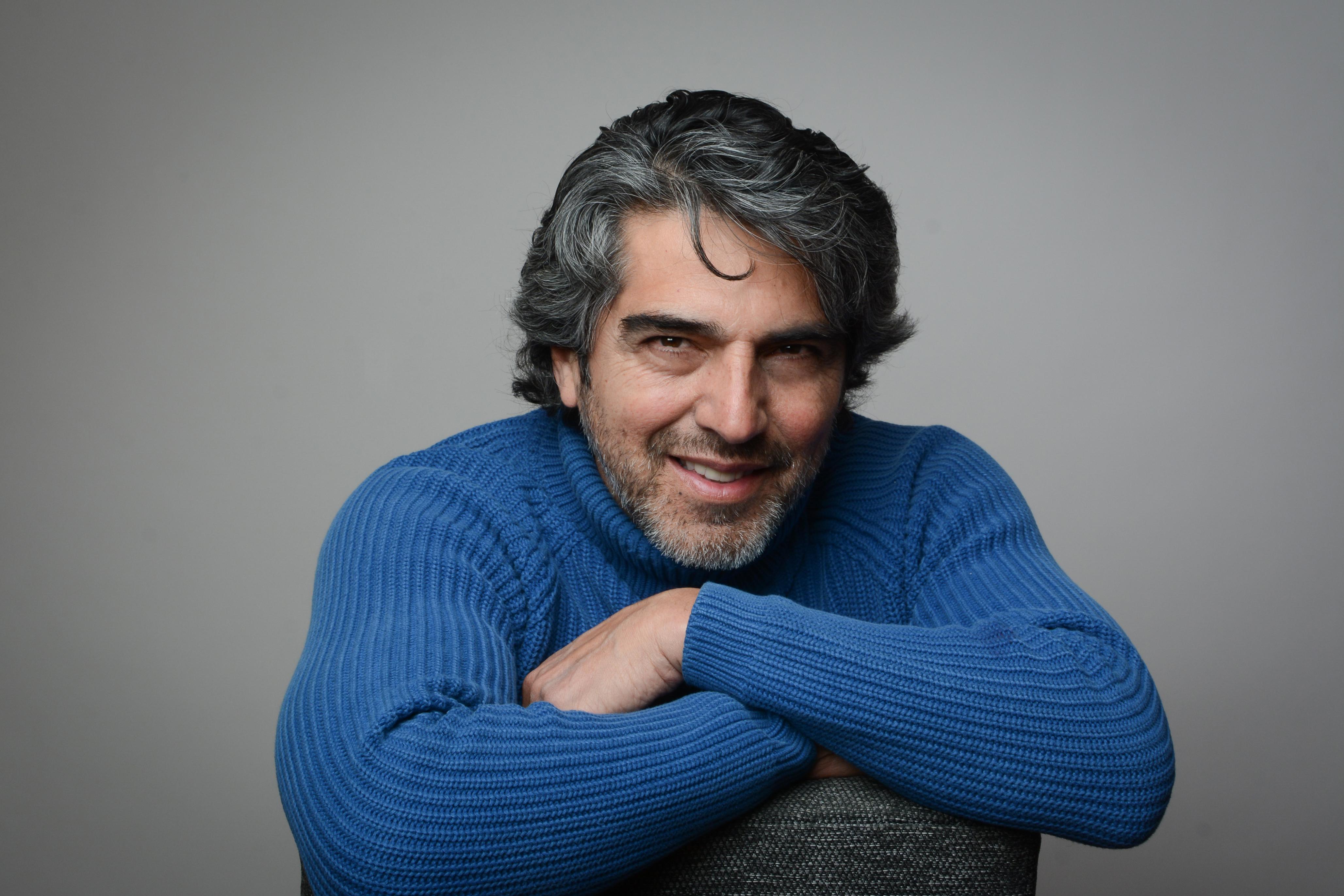 actor Milton Cortez large photo