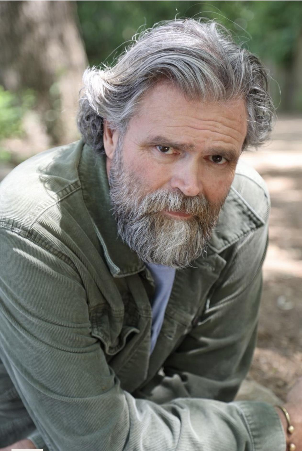 actor Brian Hathorn large photo