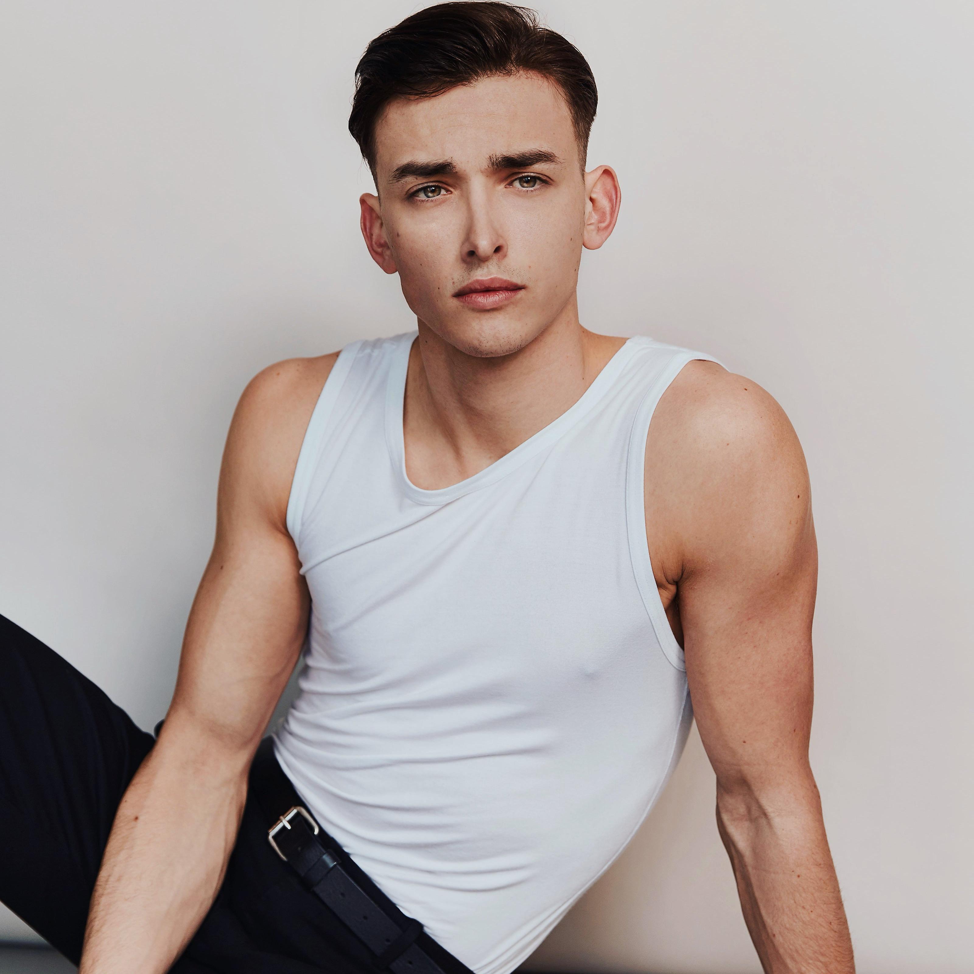 actor Jake Swift large photo