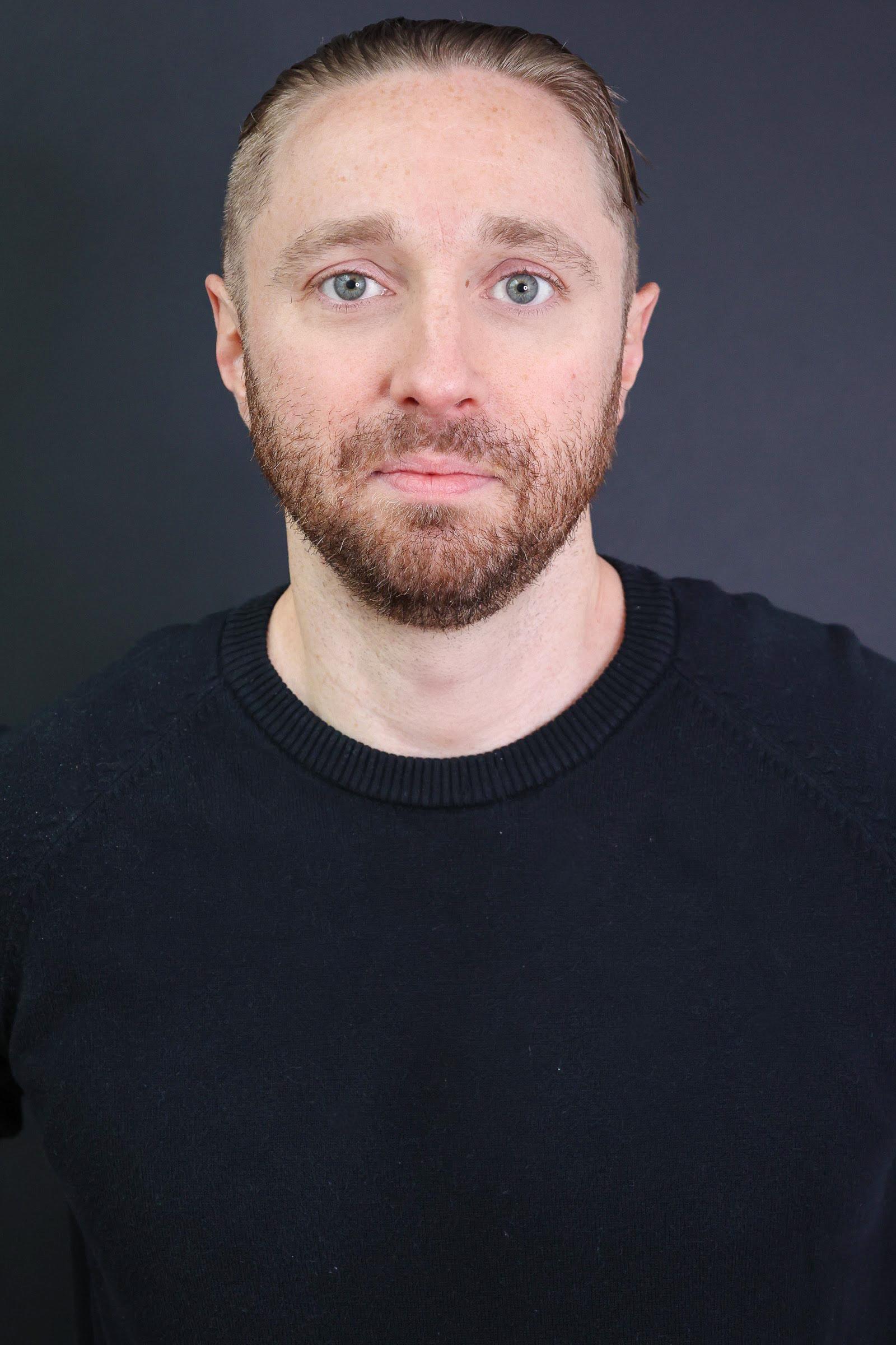 actor Kevin Barry large photo