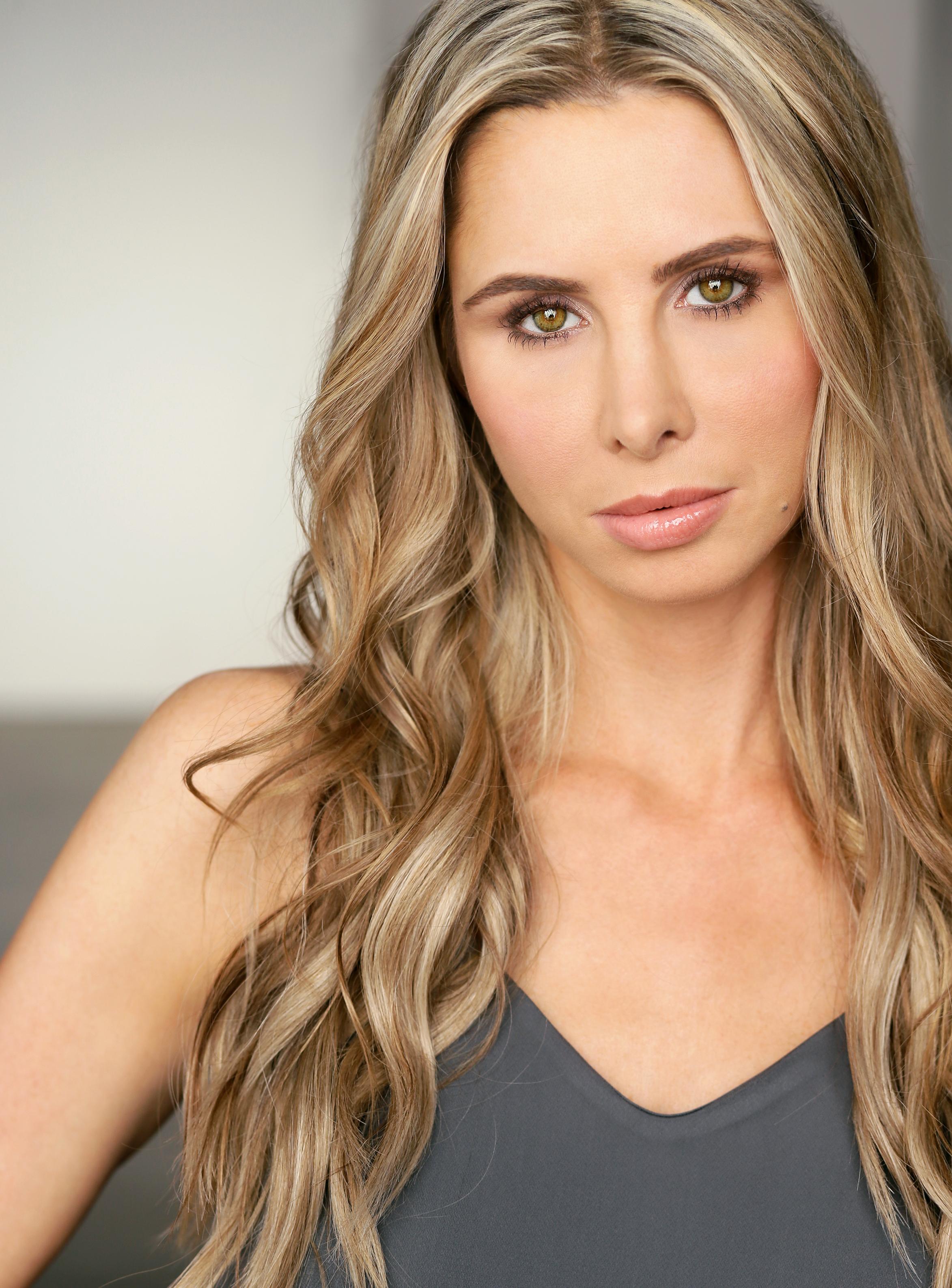 actor Jessica Williams large photo