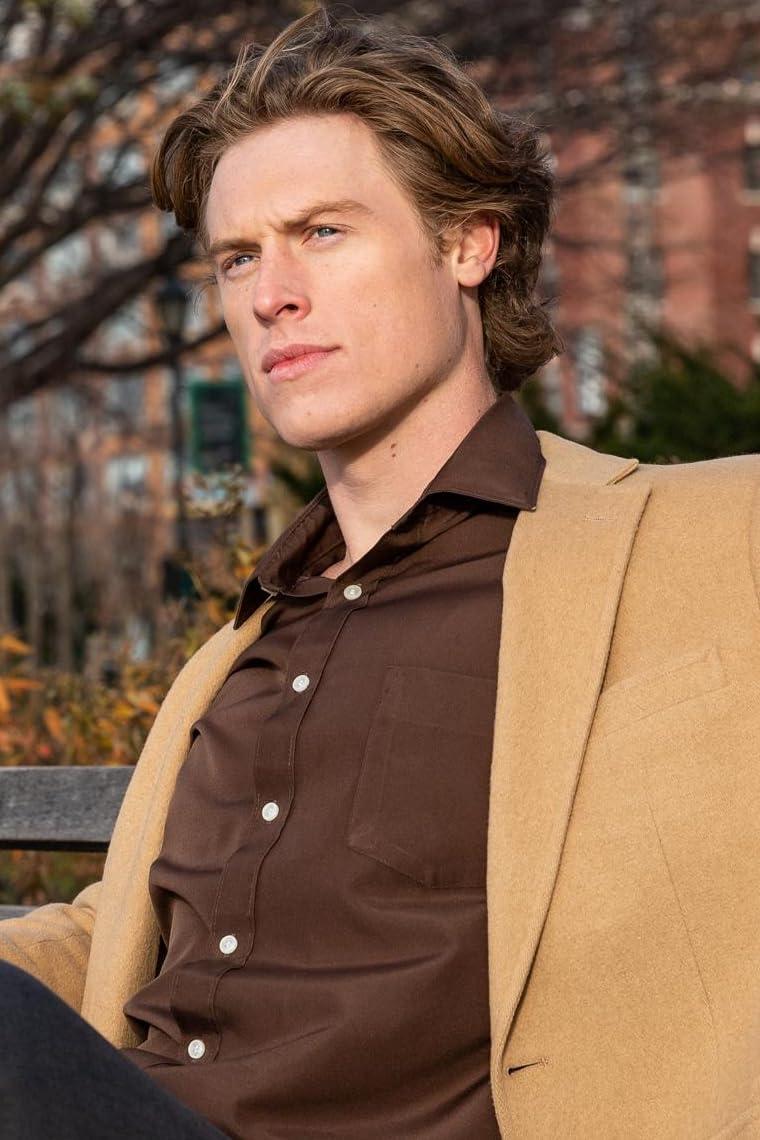 actor Brady Box large photo