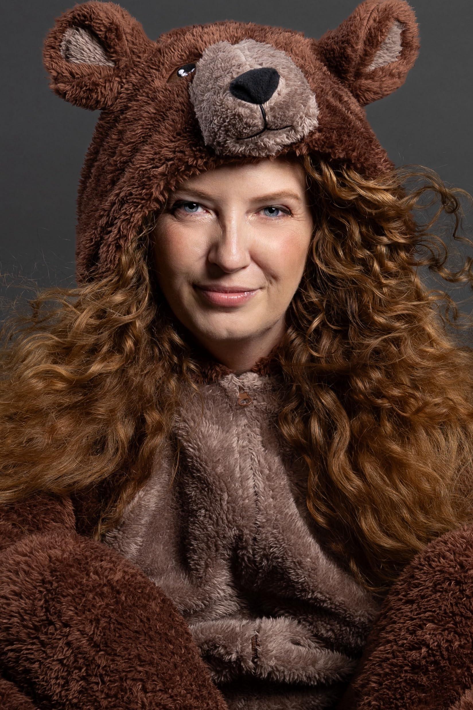 actor Laura Rodriguez large photo