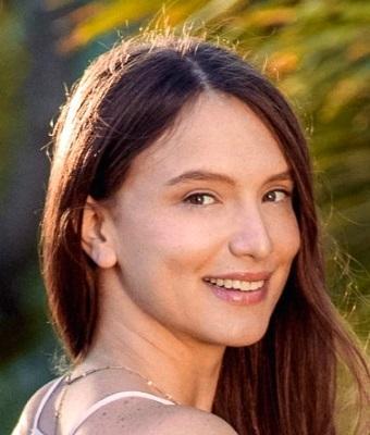 actor Izzy Lush large photo