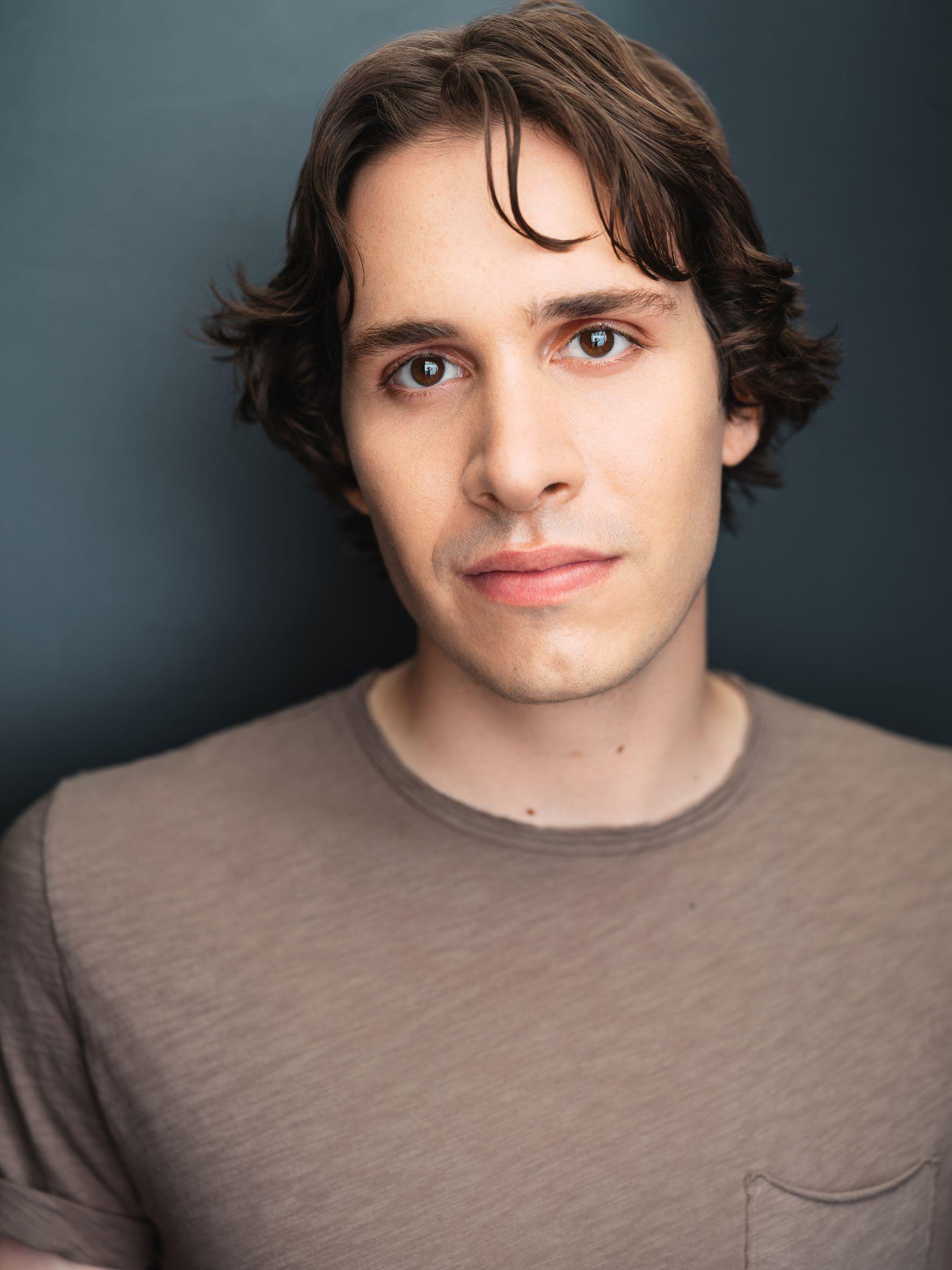 actor Ian Edlund large photo