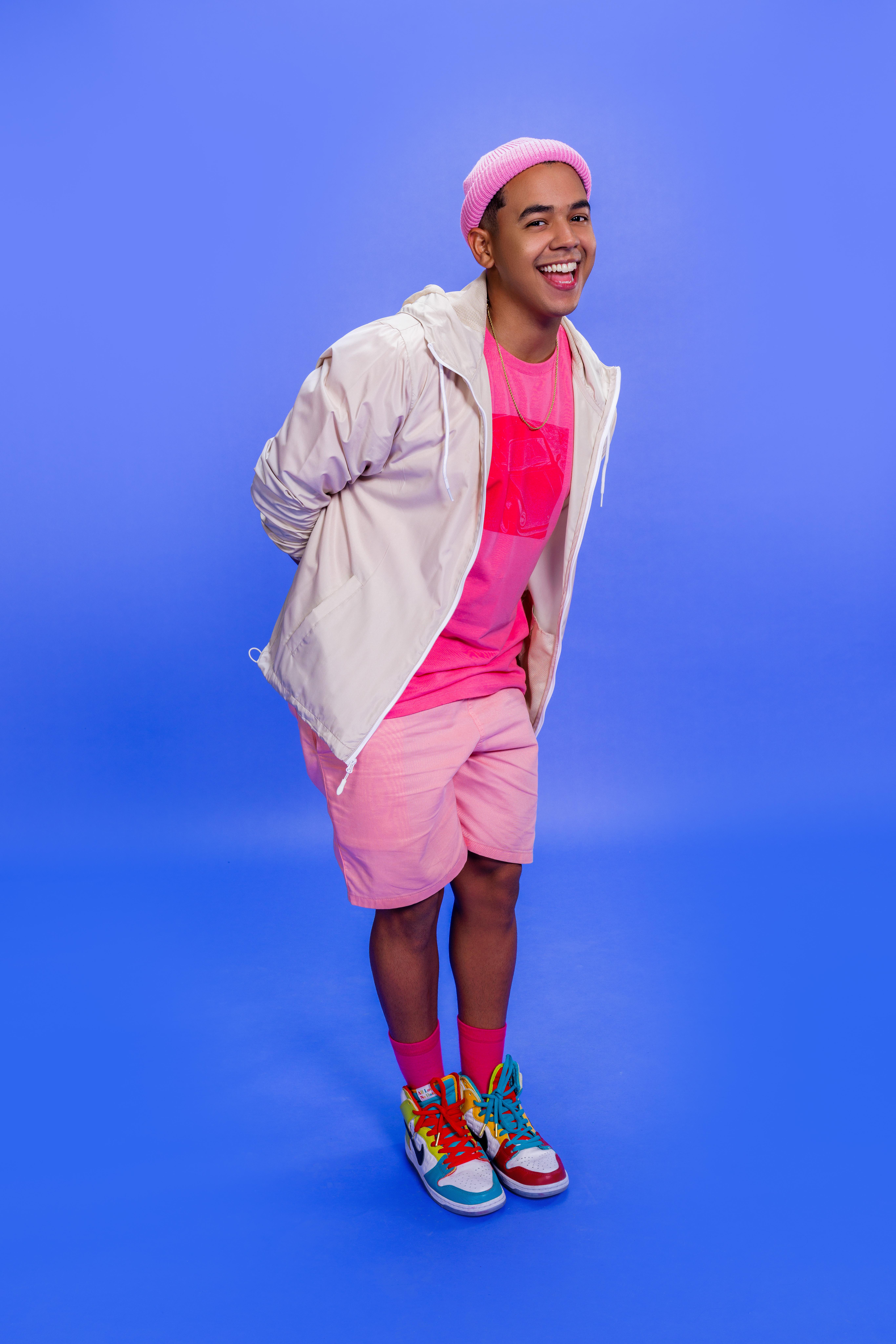 actor Pedro Ottoni large photo