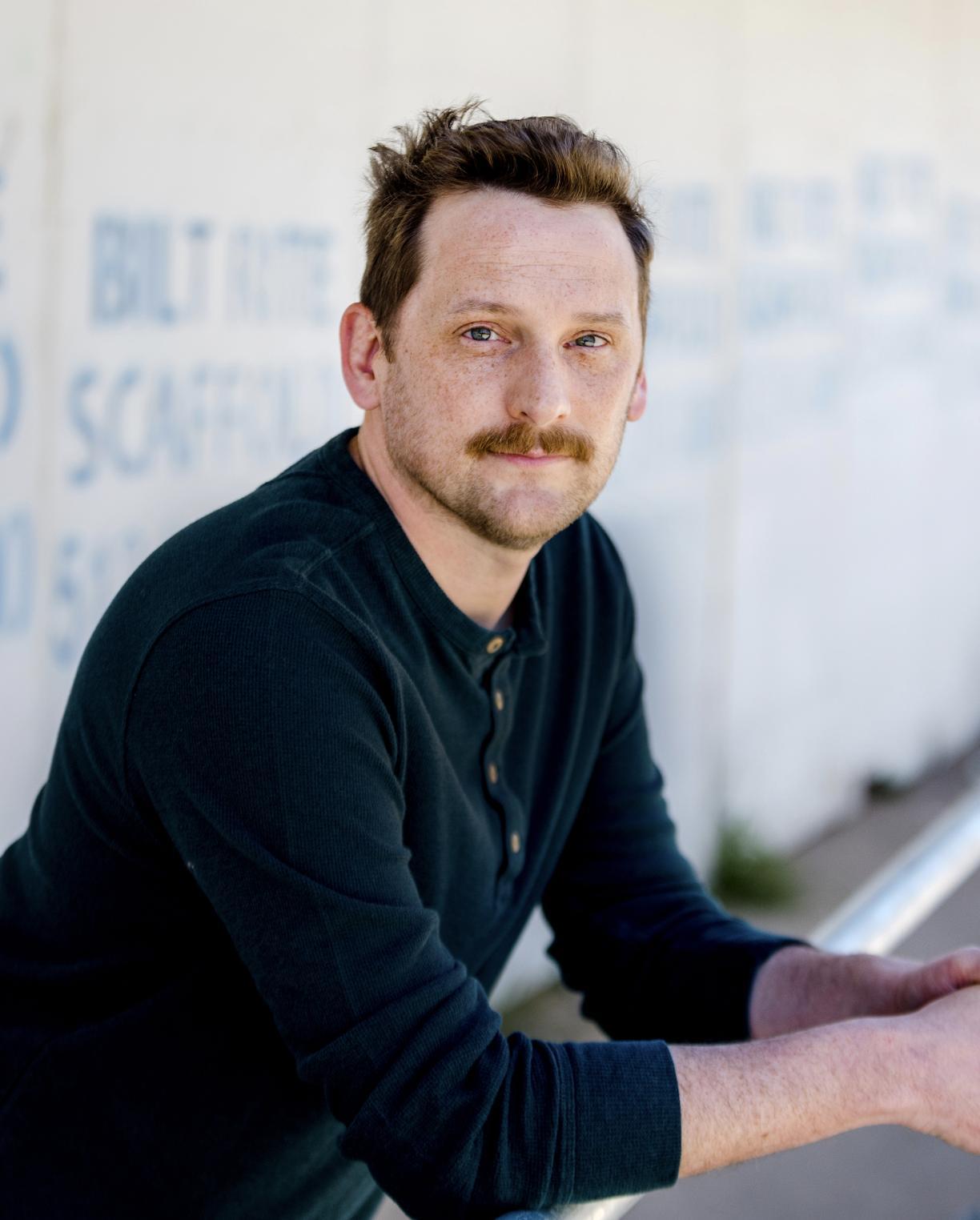 actor Garrett Graham large photo