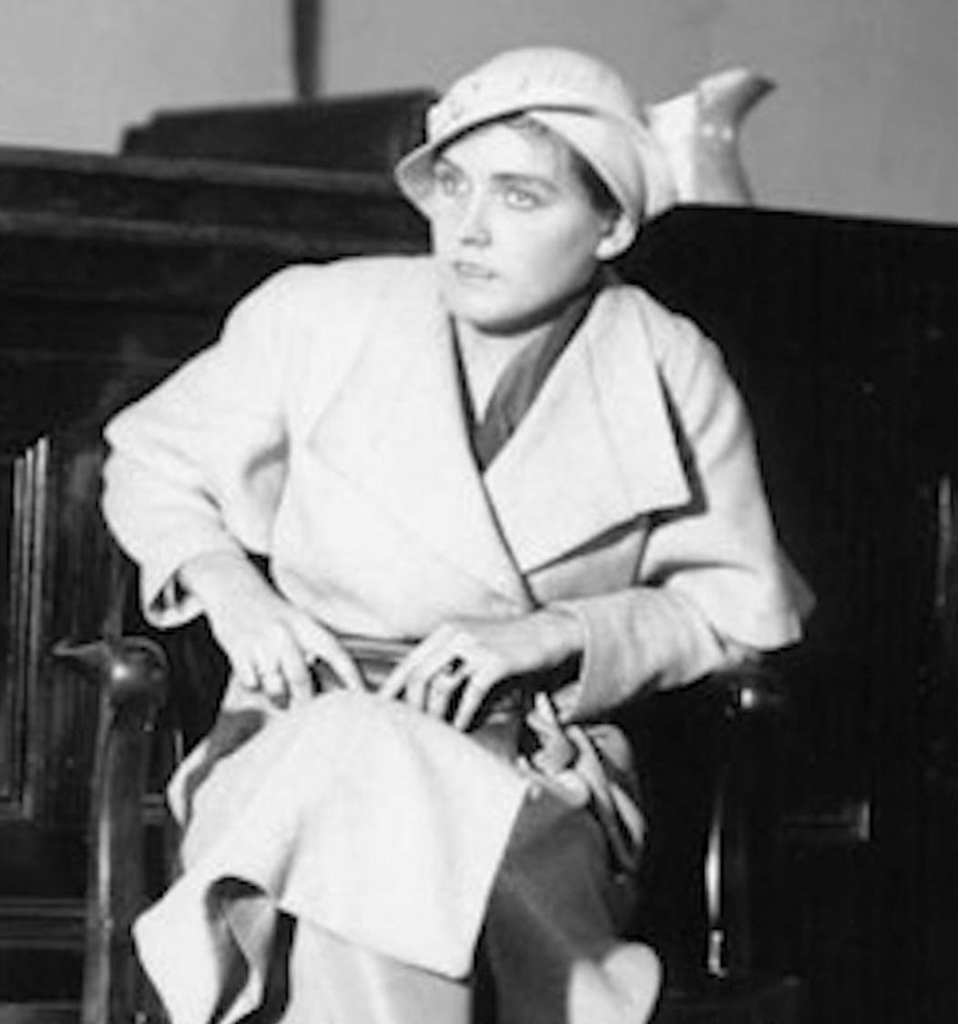 actor Ruby Bates large photo