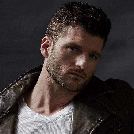 actor Jason Vendryes large photo