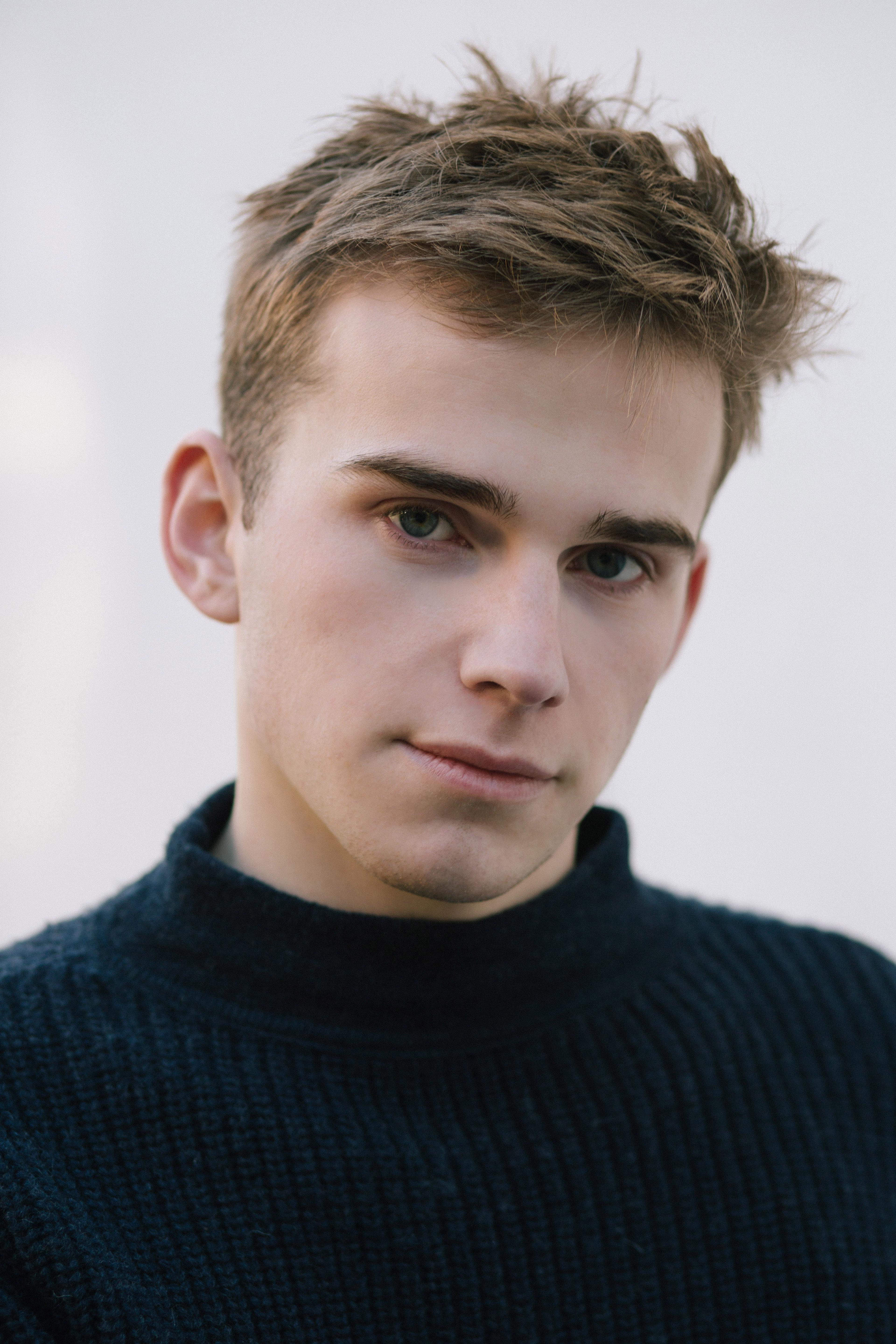 actor Louis Landau large photo