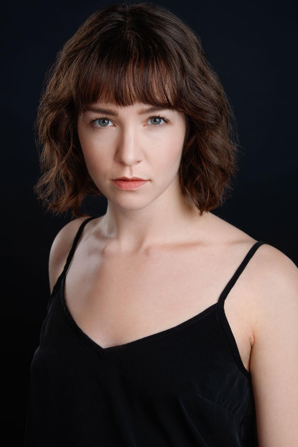 actor Allison Klause large photo