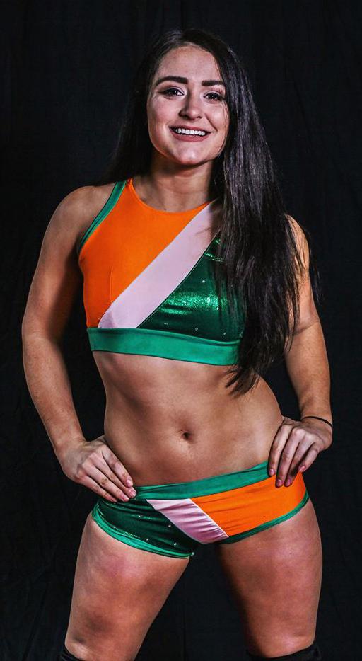 actor Aoife Cusack large photo