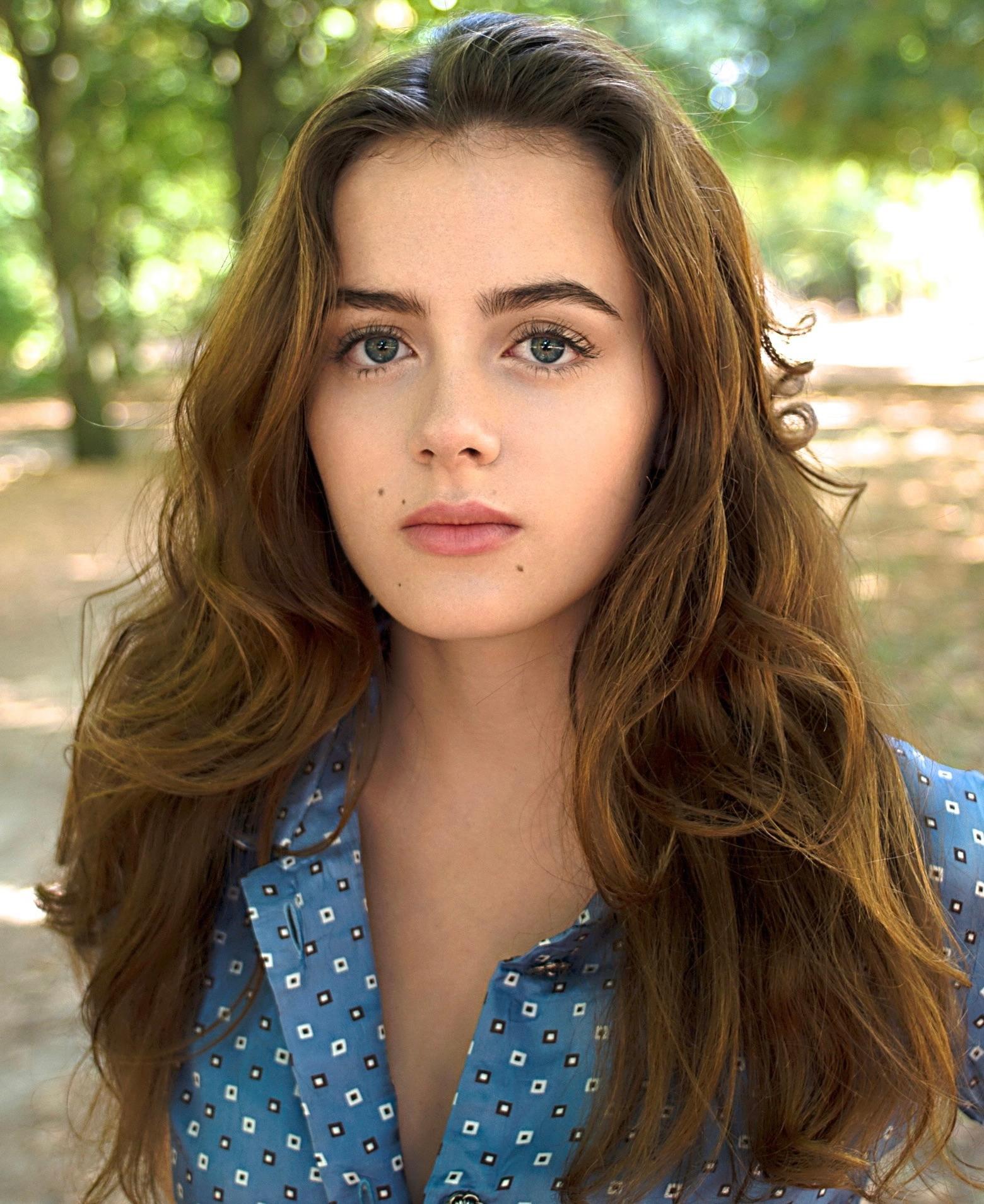 actor Lou Gala large photo