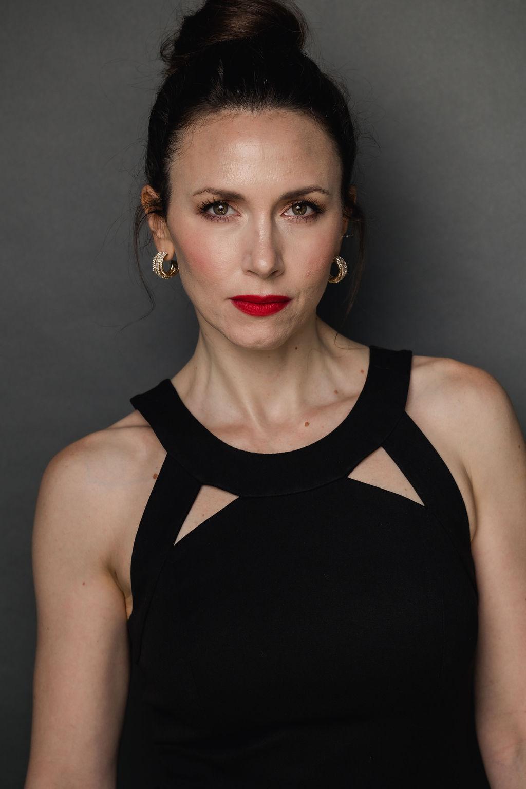 actor Mariana Jaccazio large photo