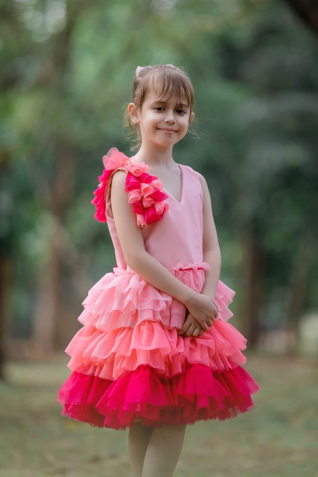 actor Rebecca Leona Walker large photo