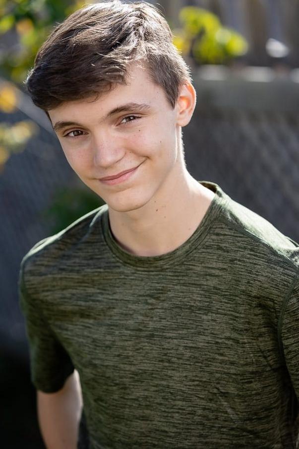 actor Félix-Antoine Bénard large photo