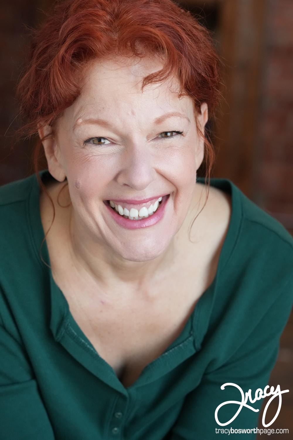 actor Gwen Hughes large photo