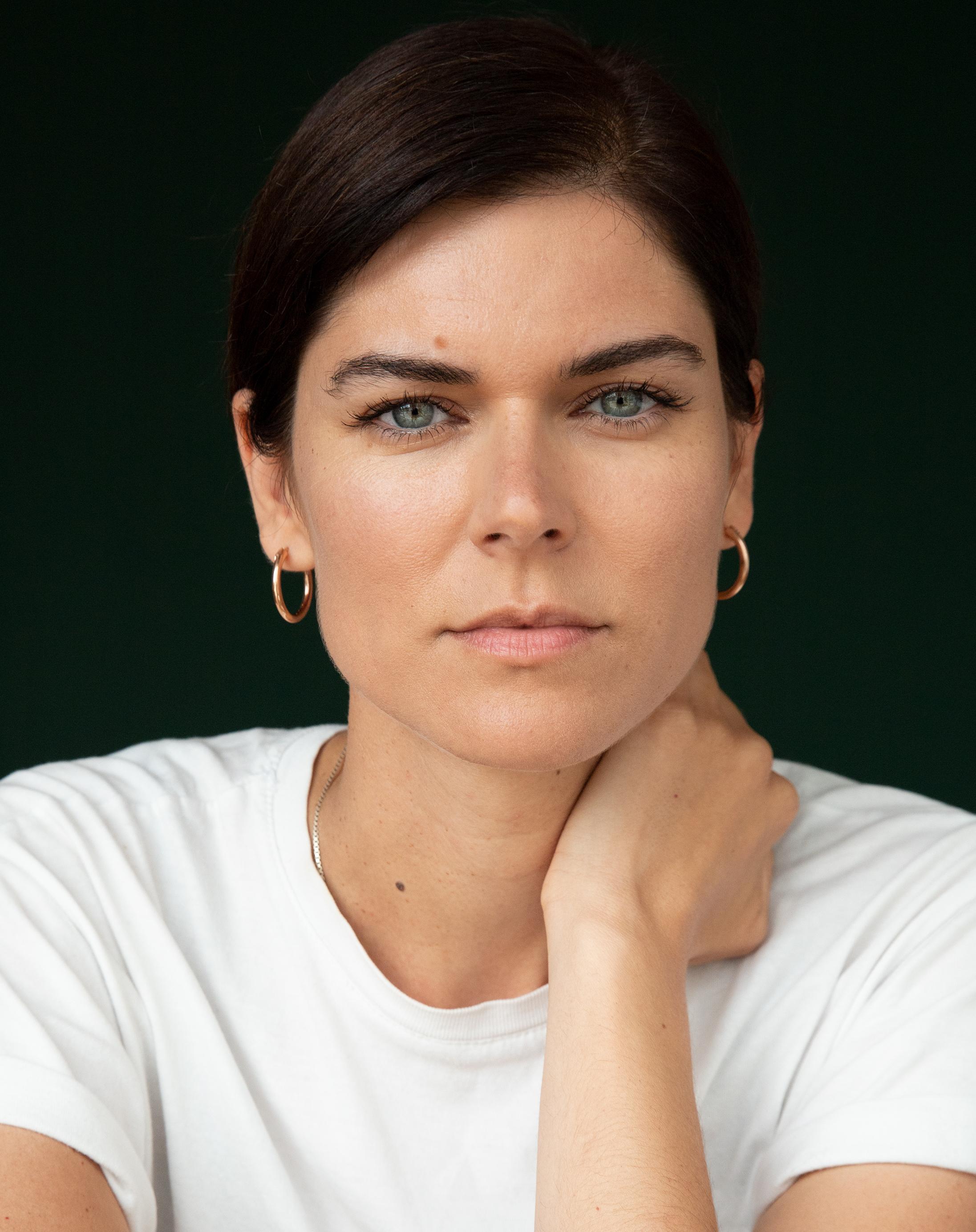 actor Sónia Balacó large photo