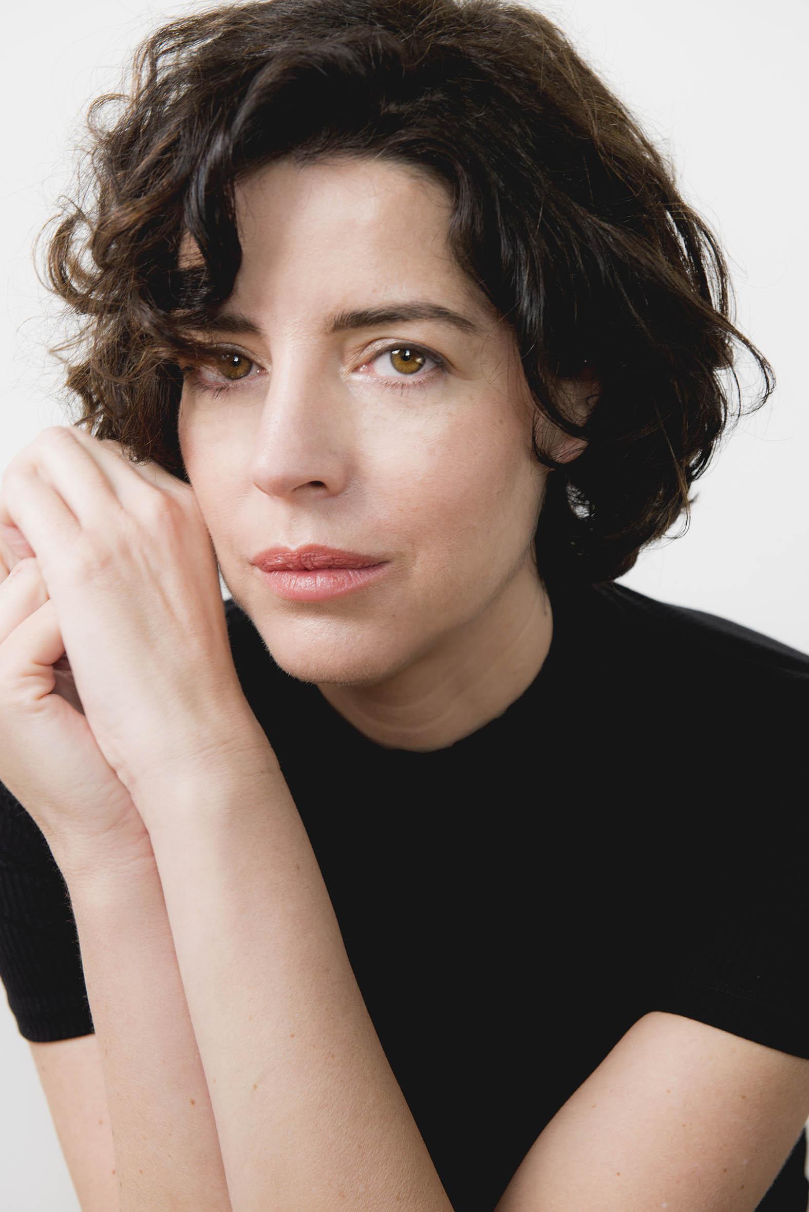 actor Anabela Moreira large photo