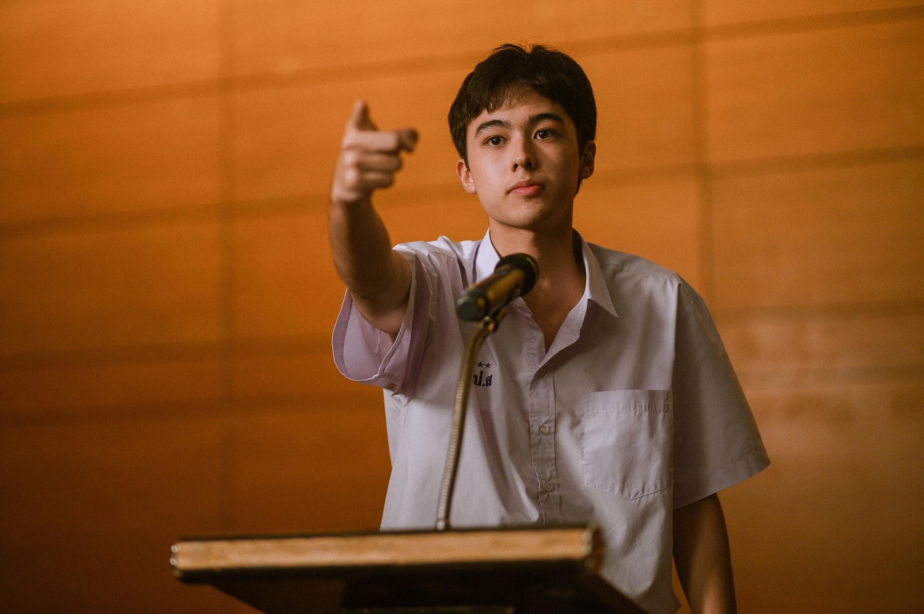 actor Anthony Buisseret large photo