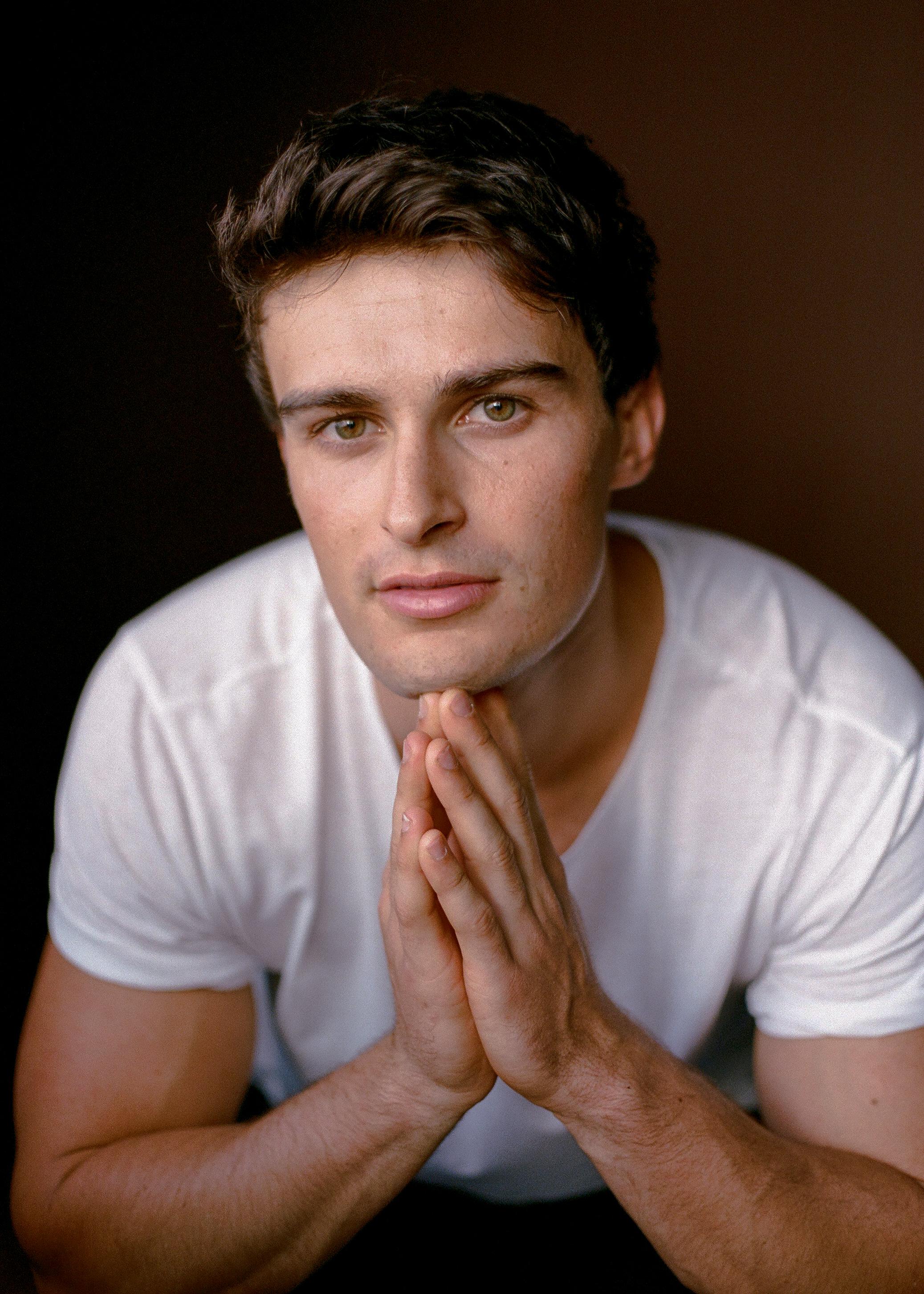 actor Mitchell Bourke large photo