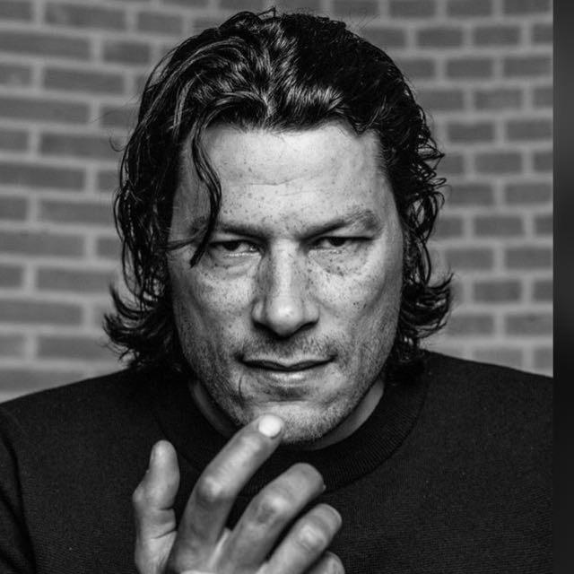 actor Poal Cairo large photo