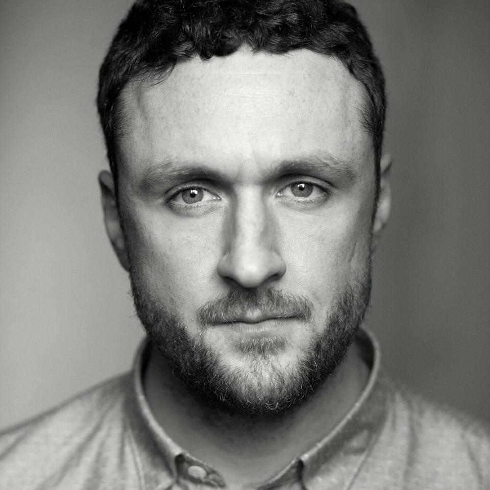 actor Joel Morris large photo