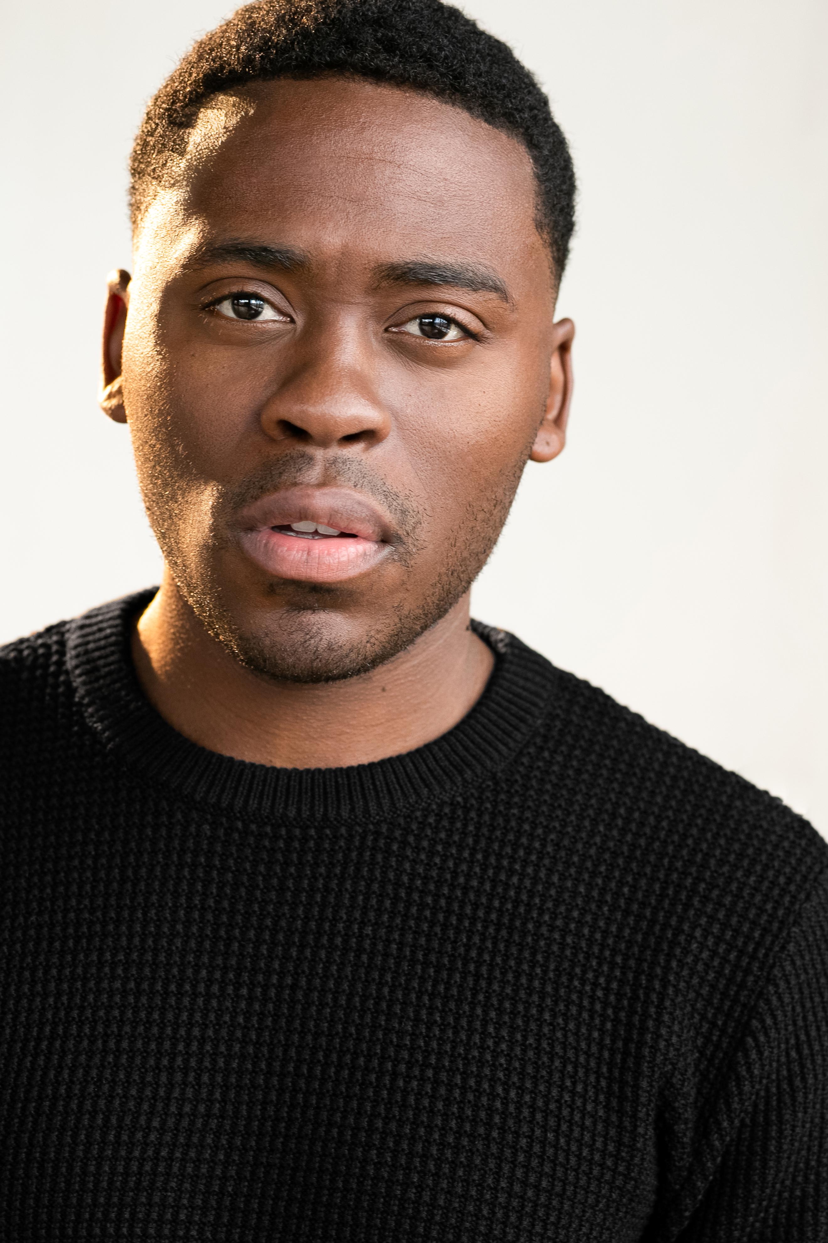 actor Julian Joseph large photo