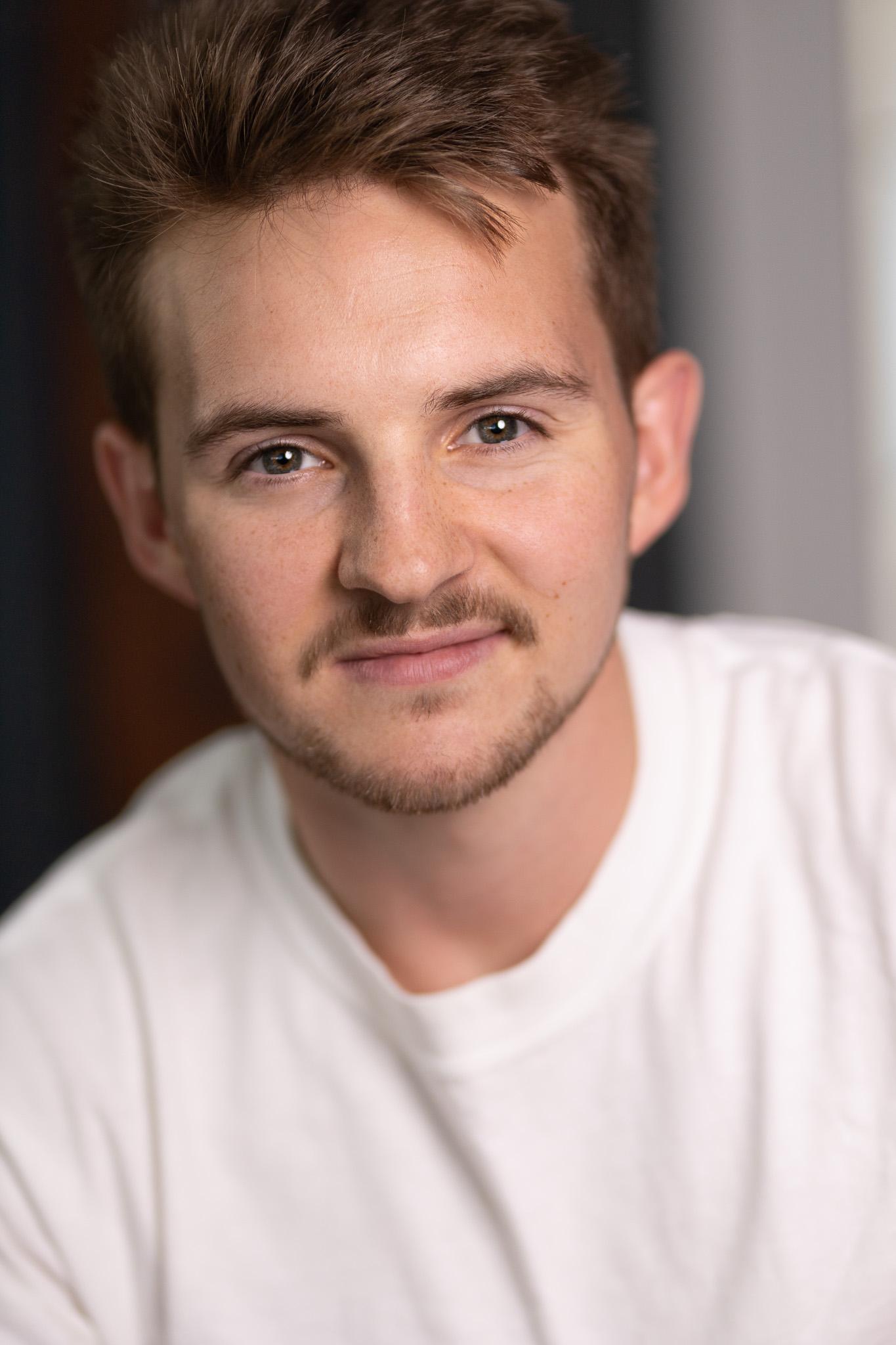 actor Aodhan Guy large photo