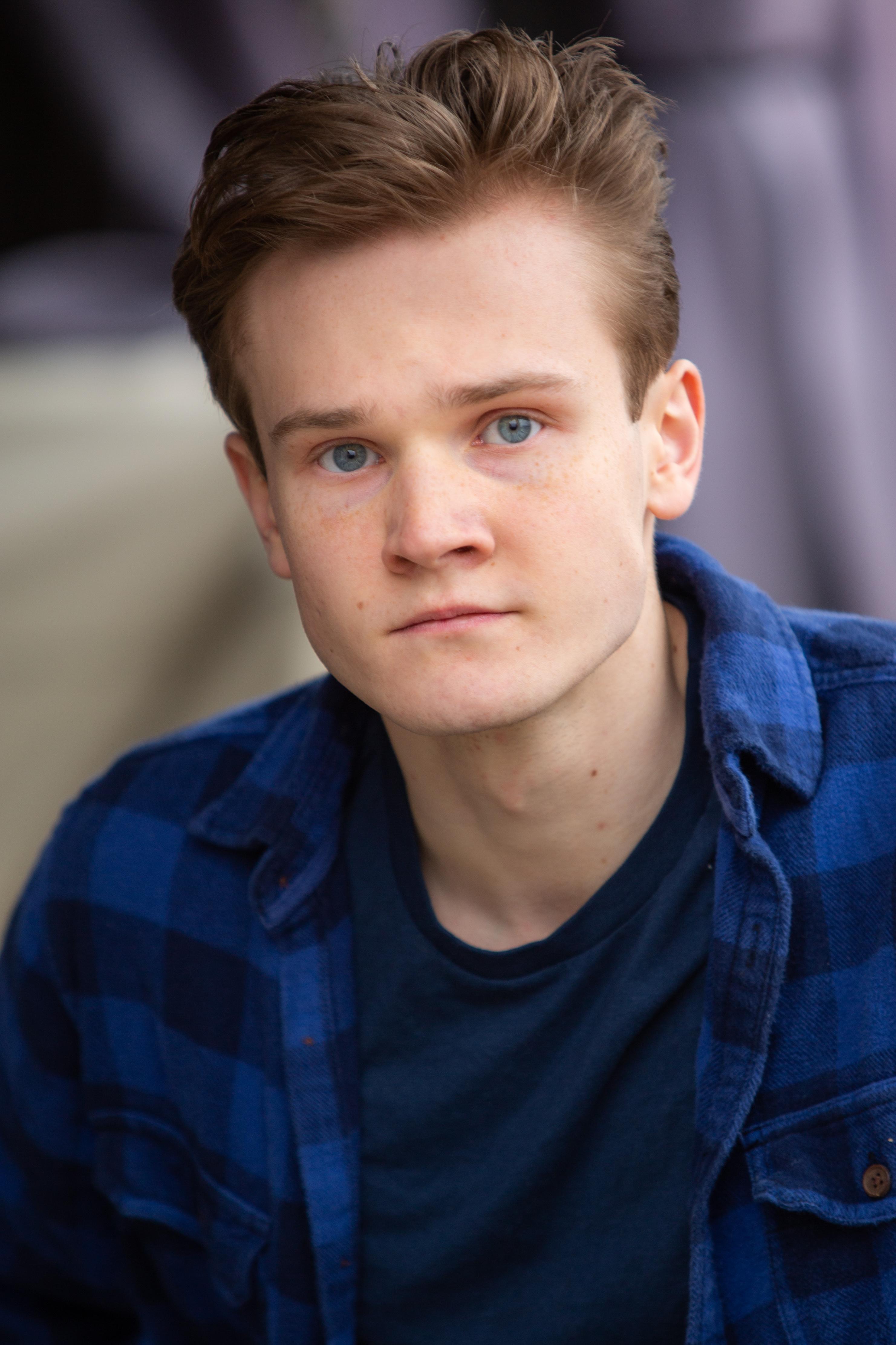 actor Patrick Sharn large photo