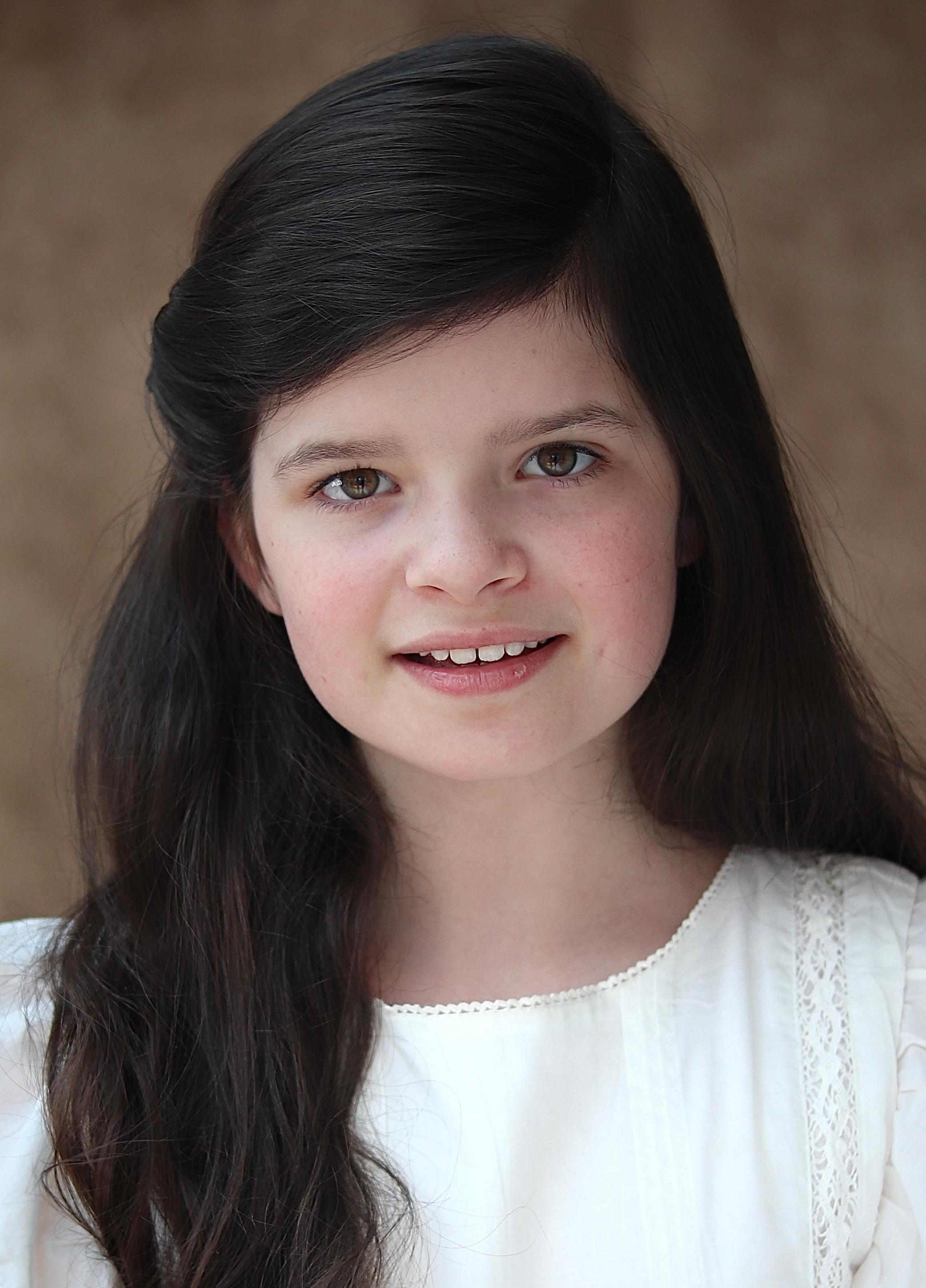 actor Kitty Sudbery large photo