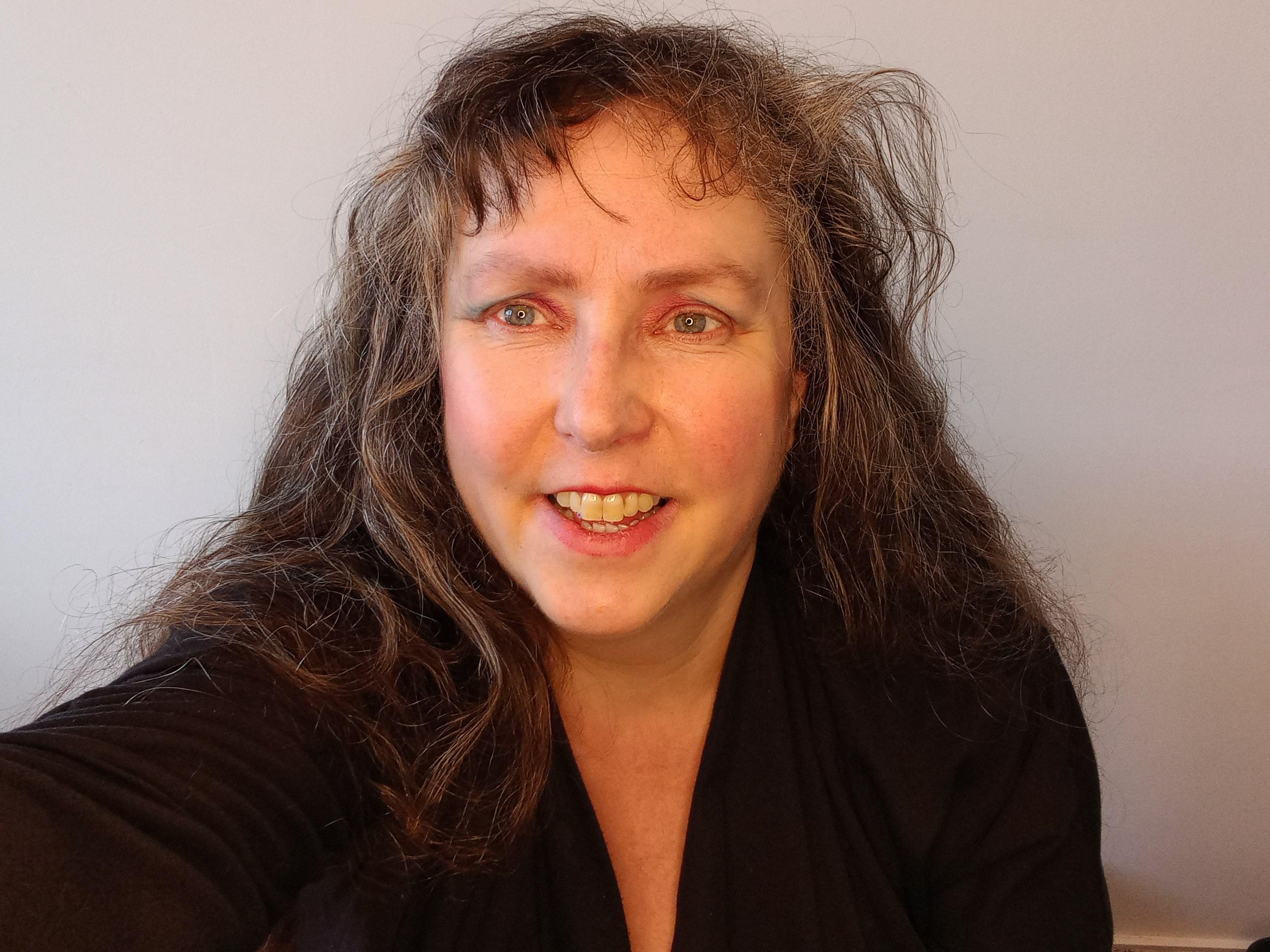 actor Helen Fullerton large photo