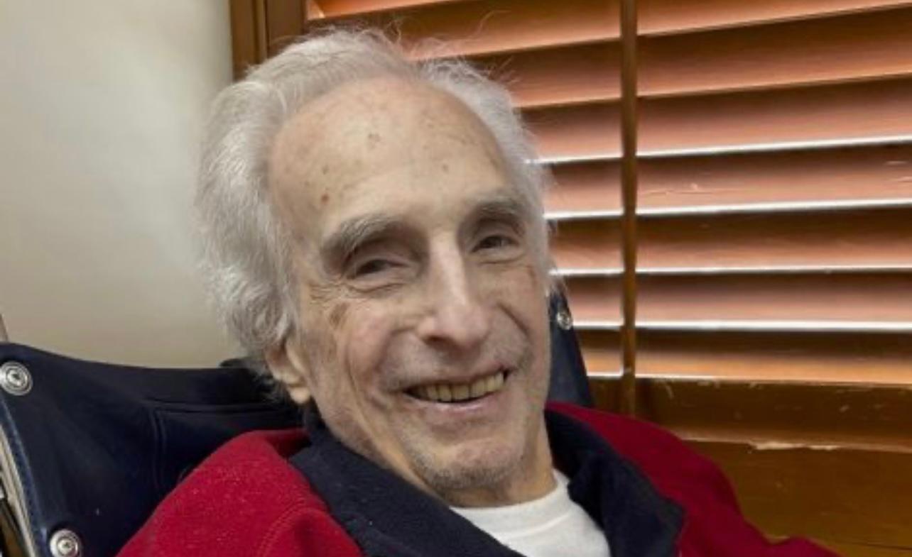 actor Daniel Selznick large photo