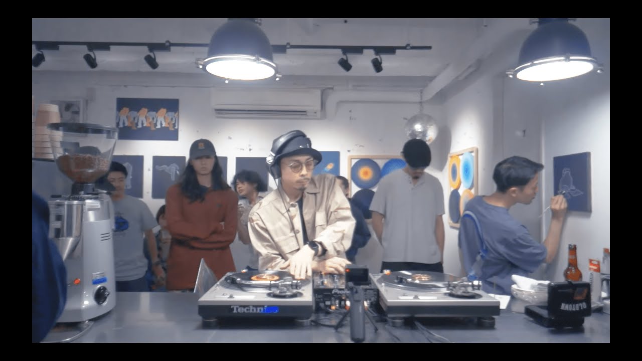 R&B, HIPHOP, BREAKBEATS MIX LIVE / VINYL ONLY / DJ DAH-ISHI / by MUSIC LOUNGE STRUT at Koenji, Tokyo