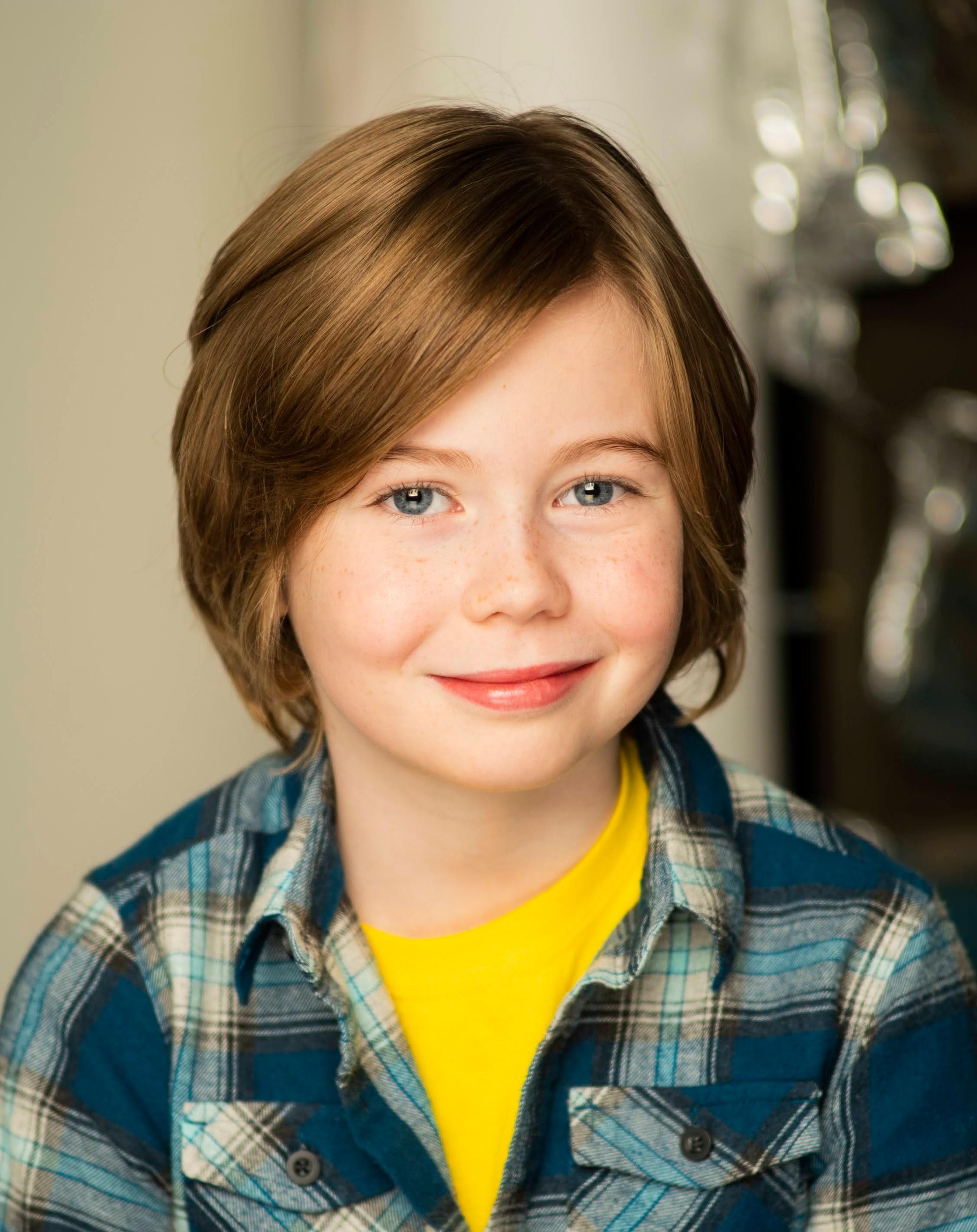 actor Lochlan Miller large photo