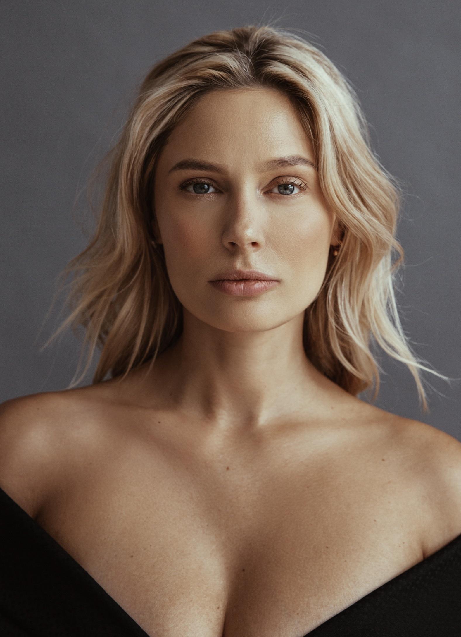 actor Natalya Rudova large photo