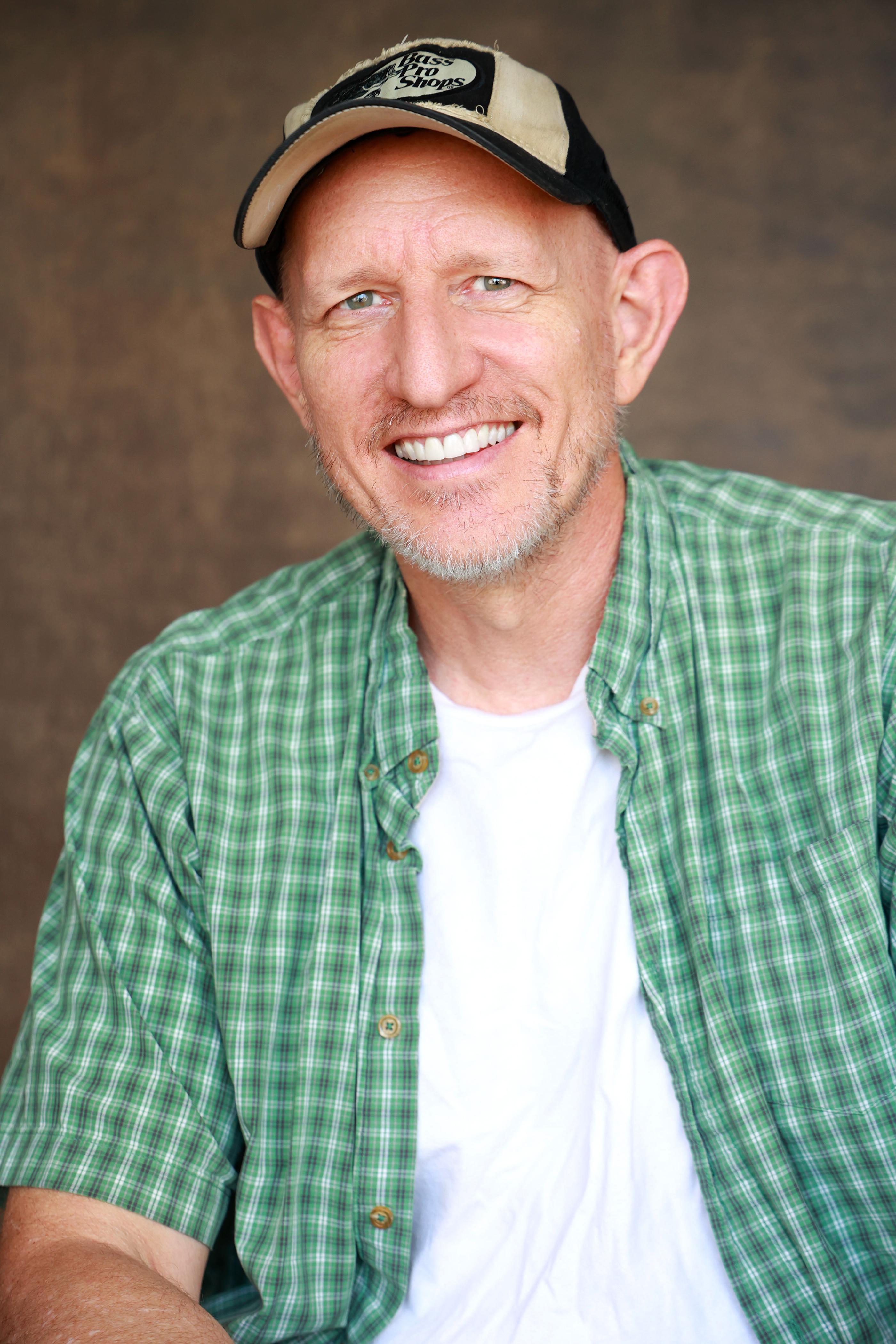 actor Ernie Charles large photo