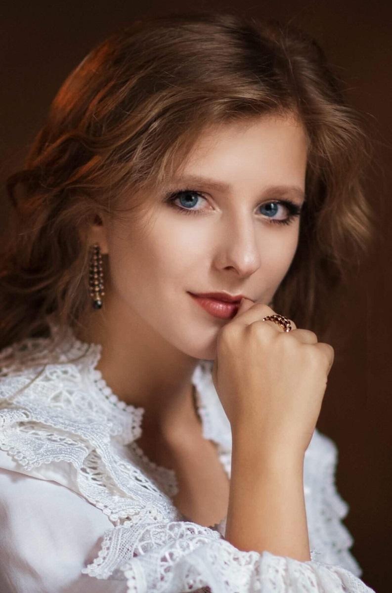 actor Elizaveta Arzamasova large photo