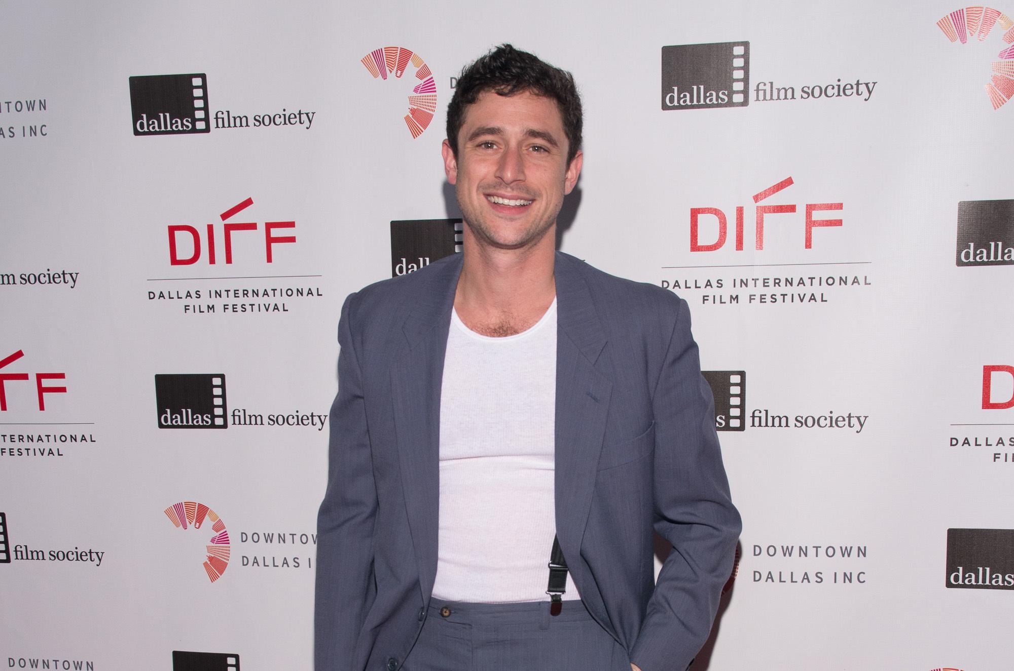 actor Dave Davis large photo