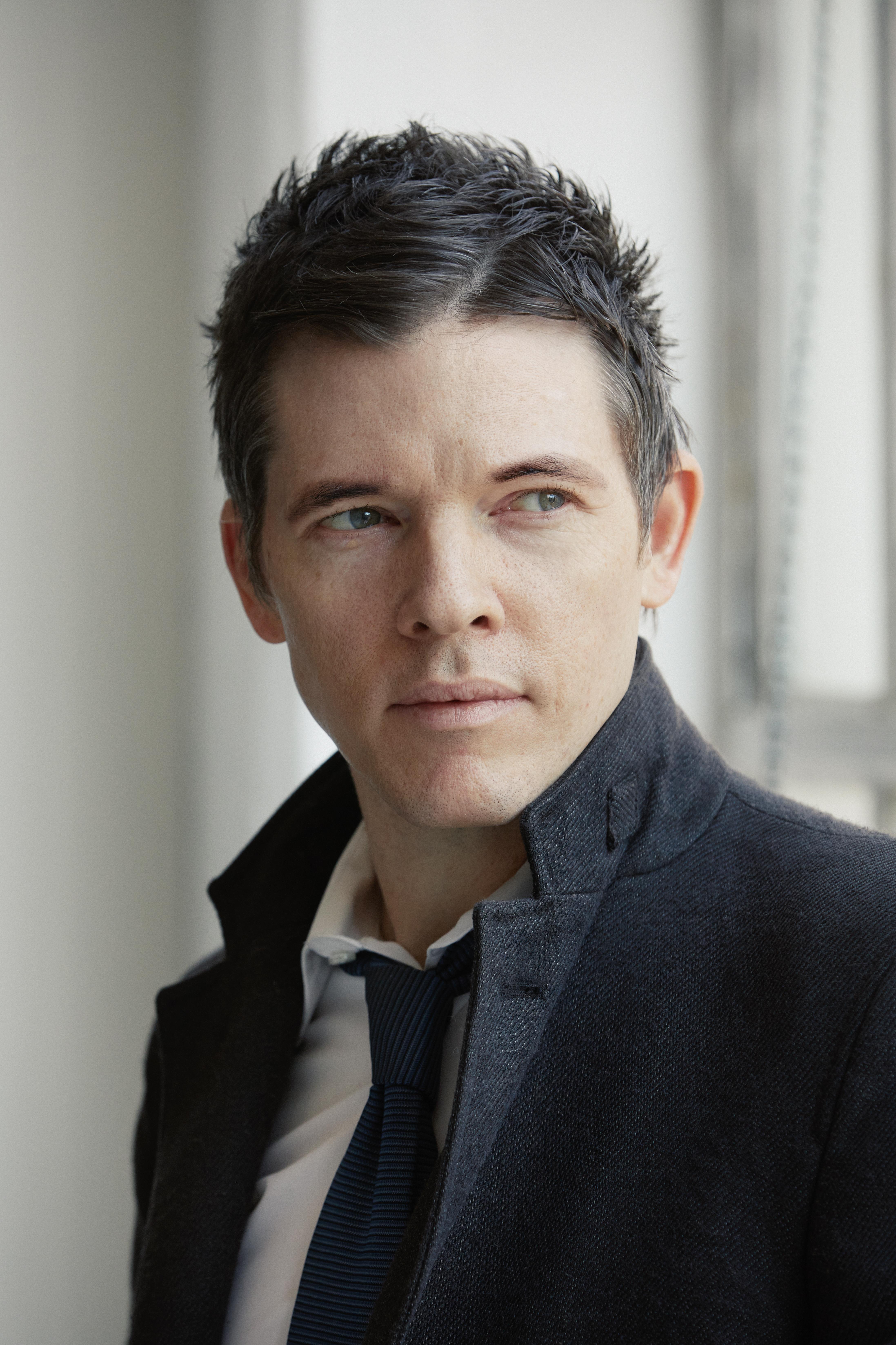 actor Patrick Hamilton large photo