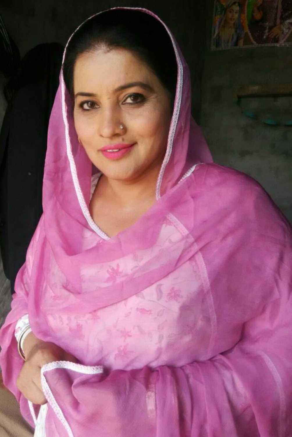 actor Parminder Gill large photo