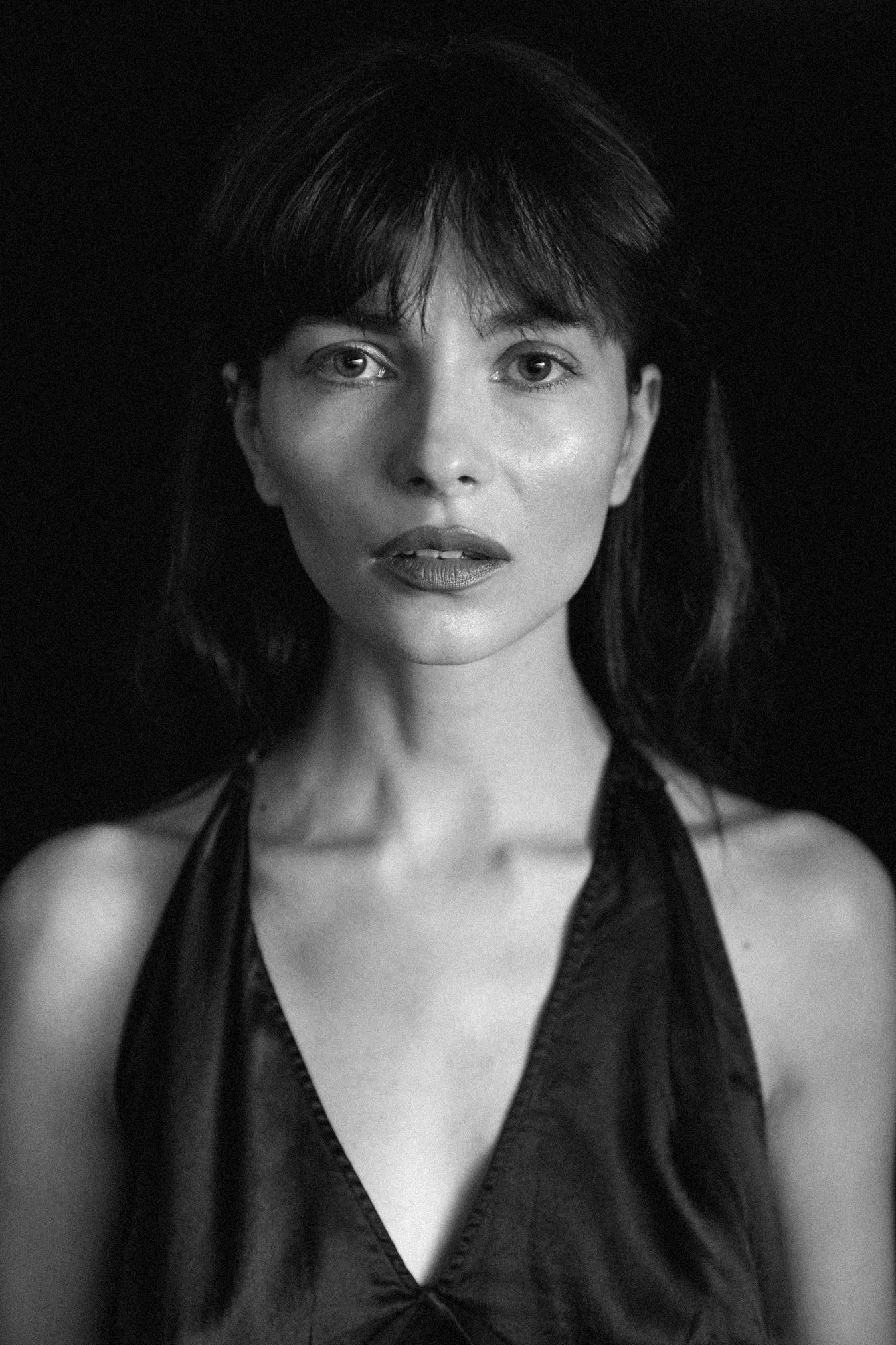 actor Katia Mironova large photo