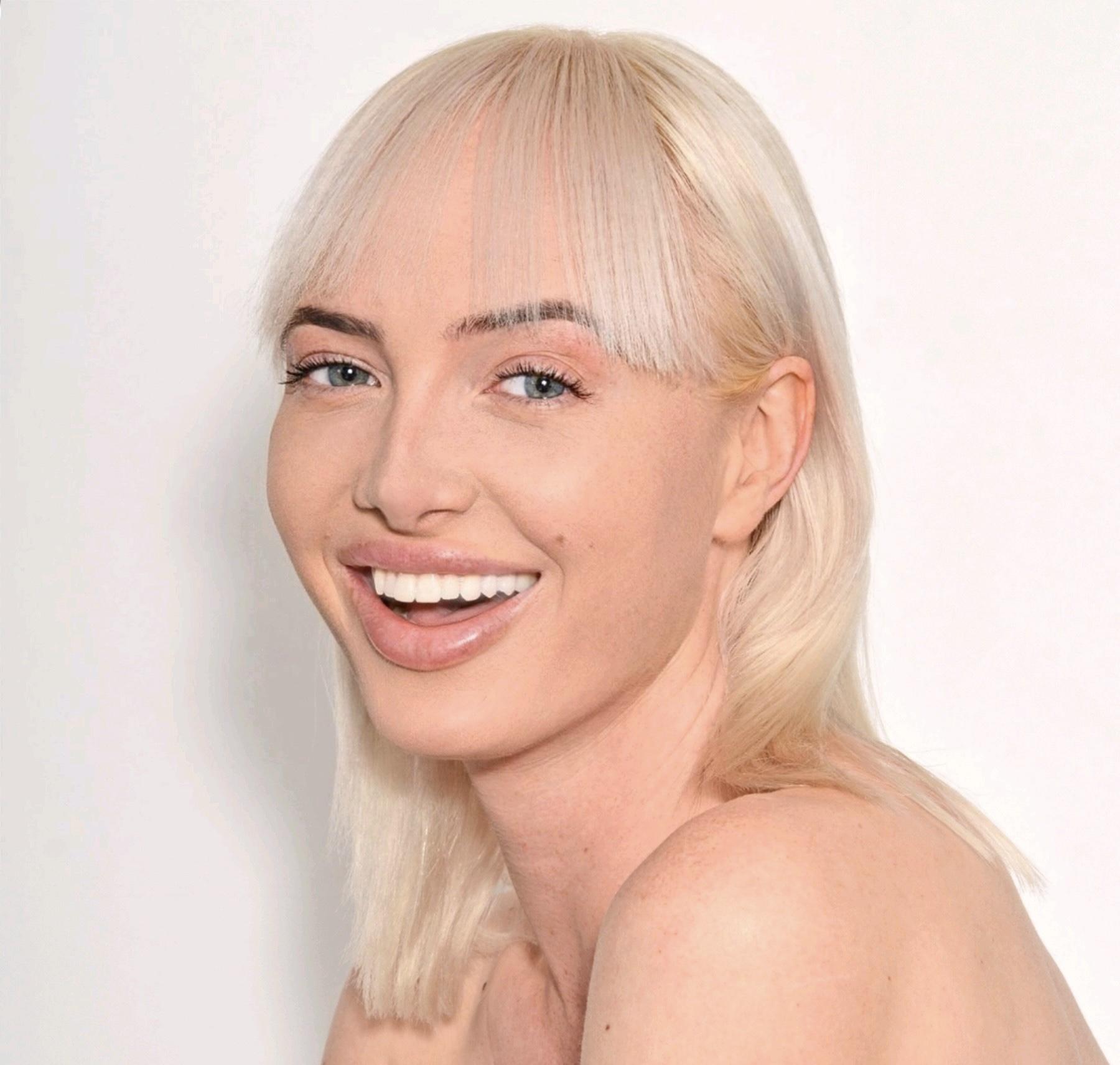 actor Andzelika Bobrova large photo