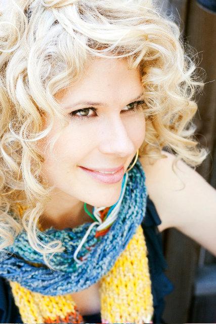 actor Ana María Montero large photo