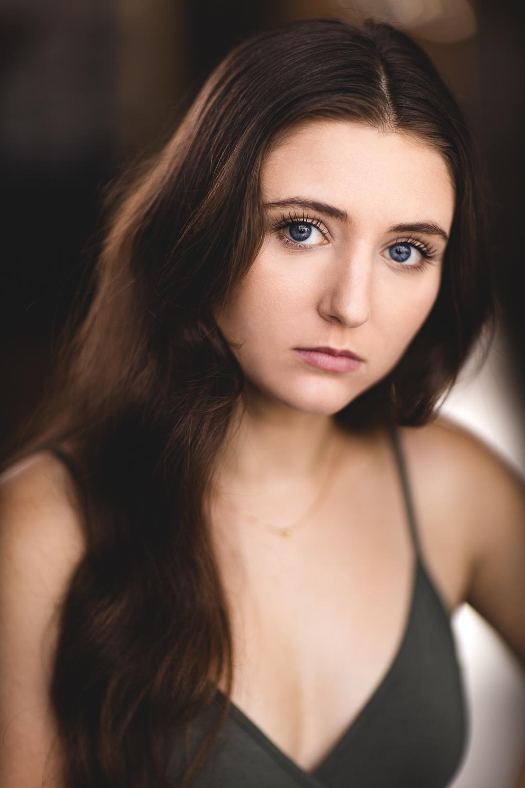 actor Sophie McIntosh large photo