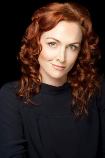 actor Chelsea Gibb large photo