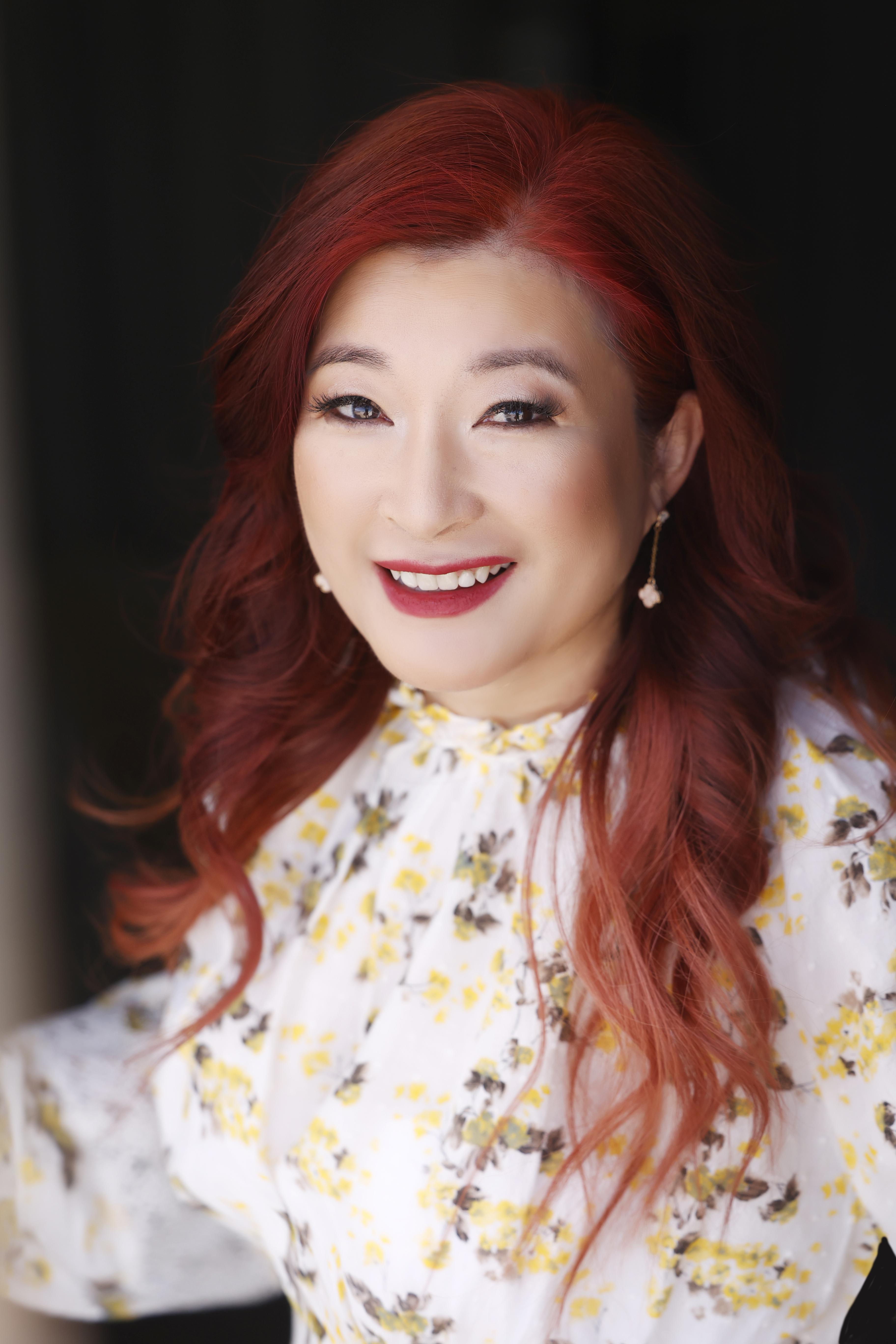 actor Kailin Gow large photo