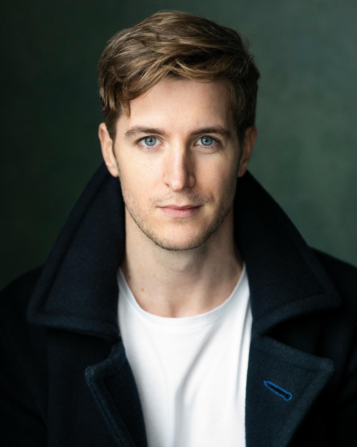 actor Danny Mahoney large photo