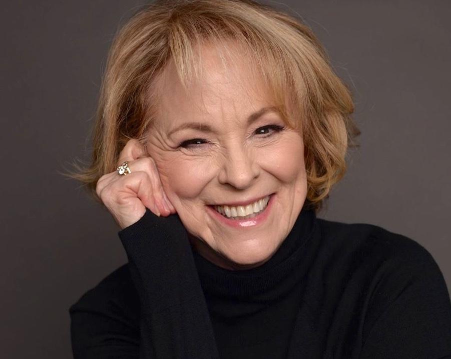 actor Debbe Hirata large photo