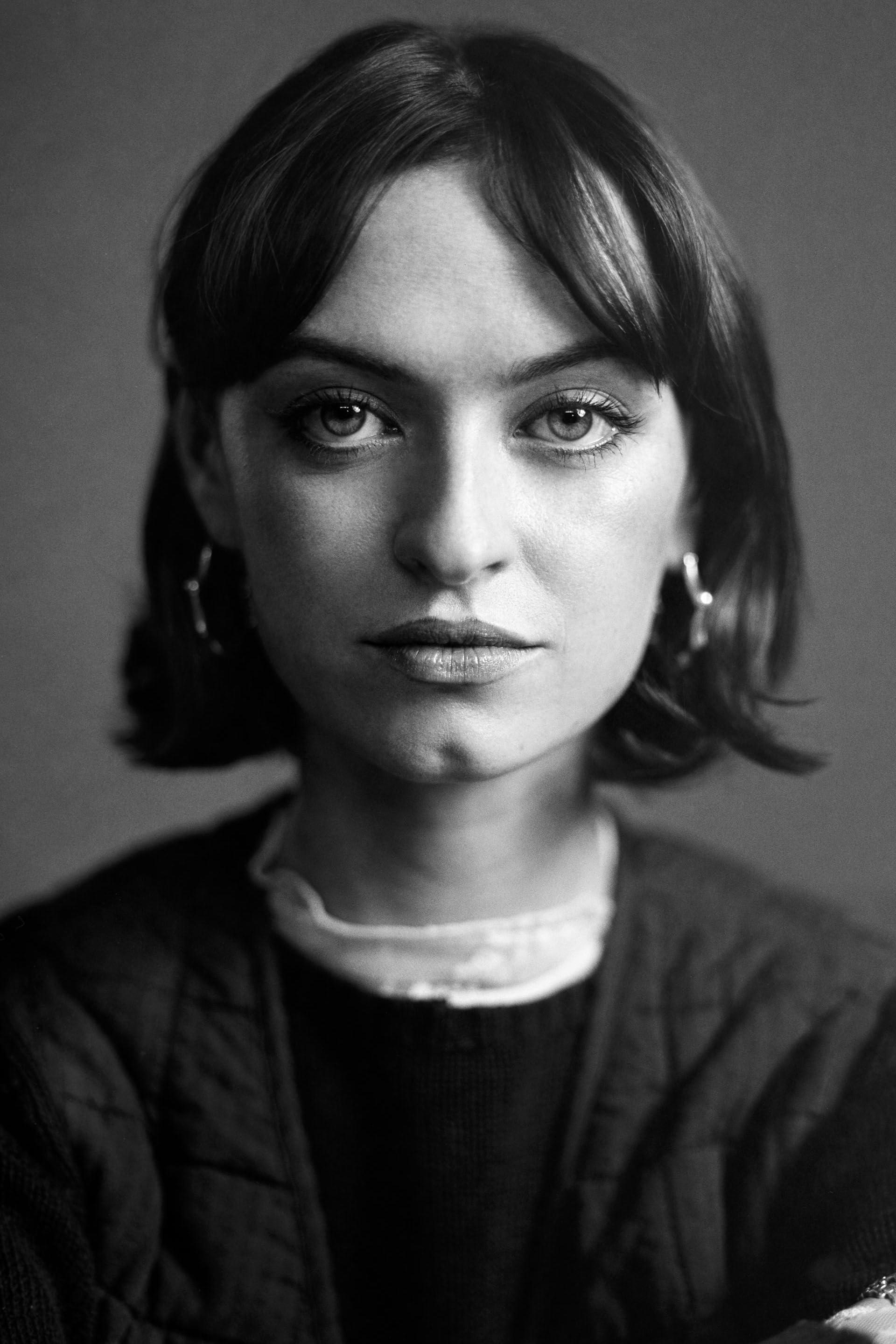 actor Jemma Carlton large photo